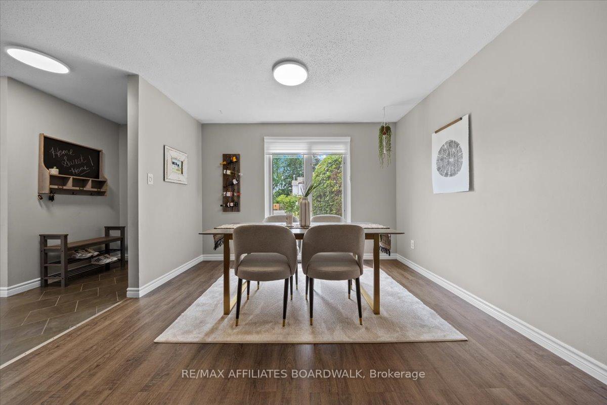 Photo 7 of 9 Melanie Crescent, Ottawa, Kanata - Glencairn/Hazeldean — HOMEH