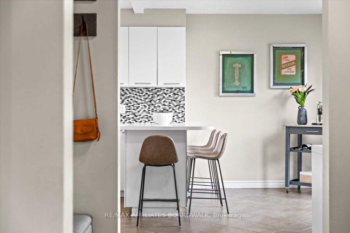 Photo 22 of 9 Melanie Crescent, Ottawa, Kanata - Glencairn/Hazeldean — HOMEH