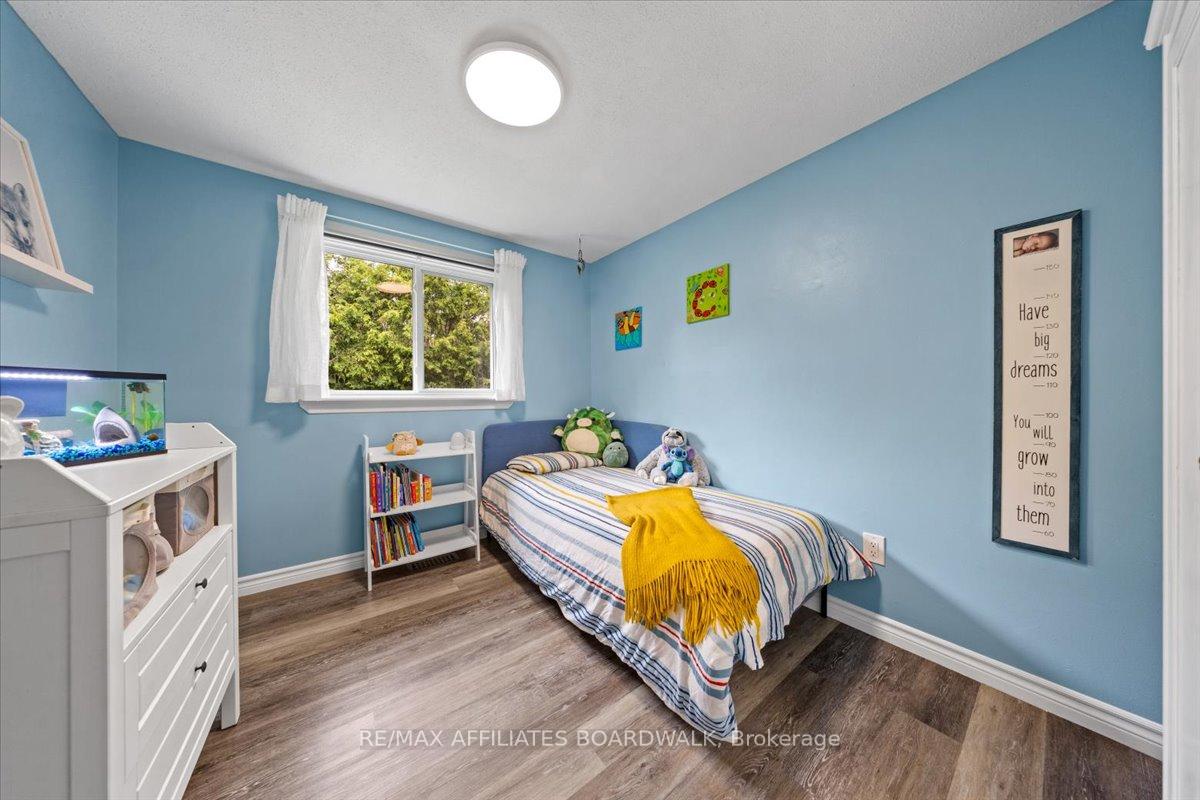 Photo 29 of 9 Melanie Crescent, Ottawa, Kanata - Glencairn/Hazeldean — HOMEH