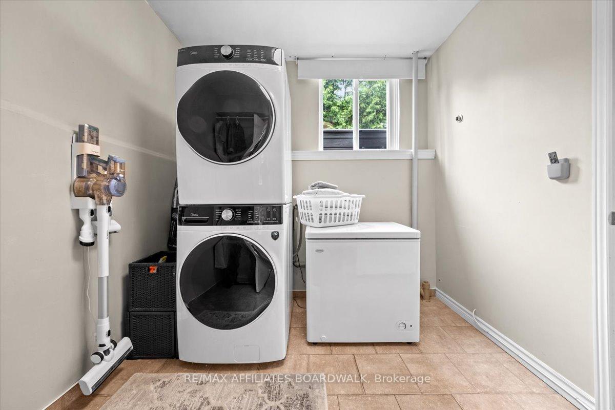 Photo 36 of 9 Melanie Crescent, Ottawa, Kanata - Glencairn/Hazeldean — HOMEH