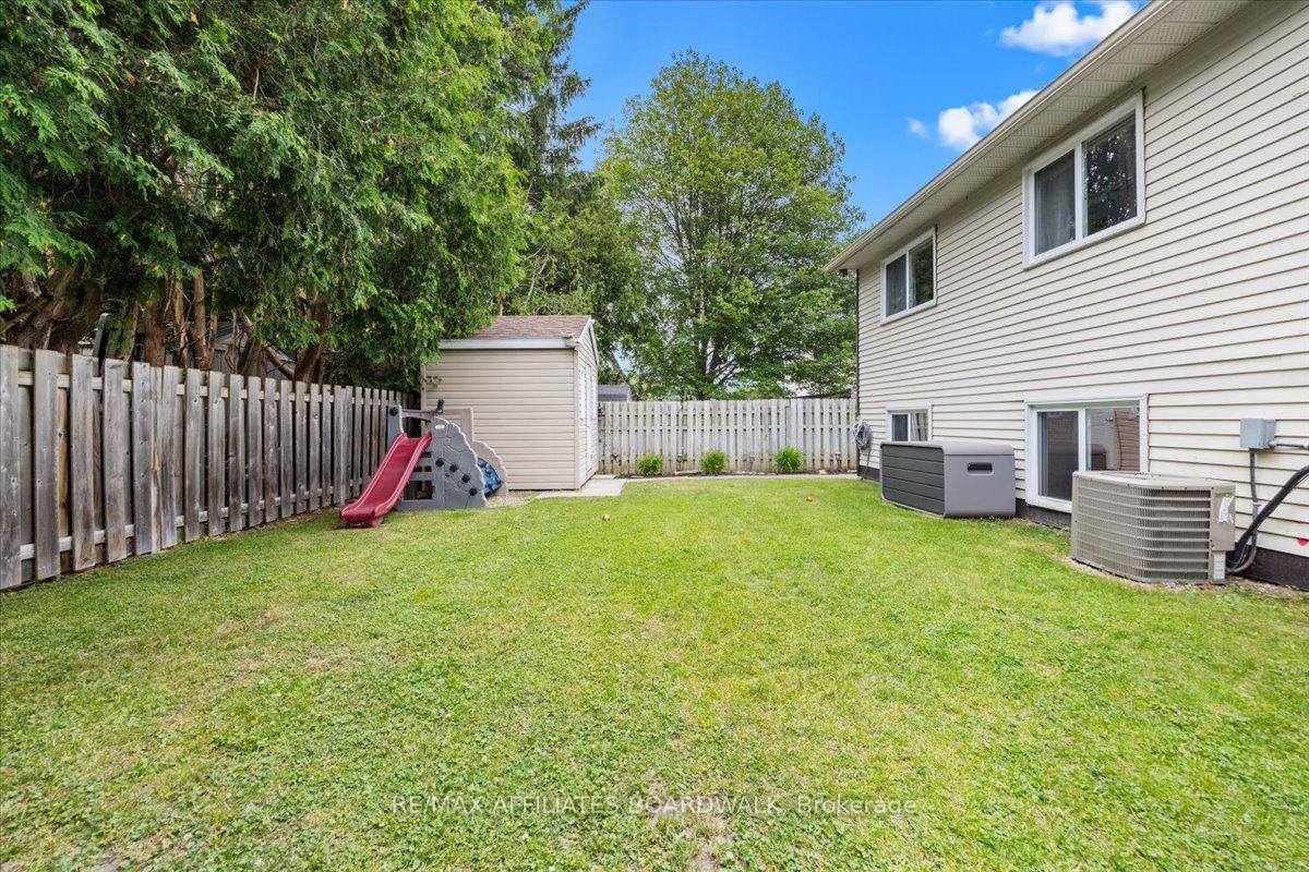 Photo 42 of 9 Melanie Crescent, Ottawa, Kanata - Glencairn/Hazeldean — HOMEH