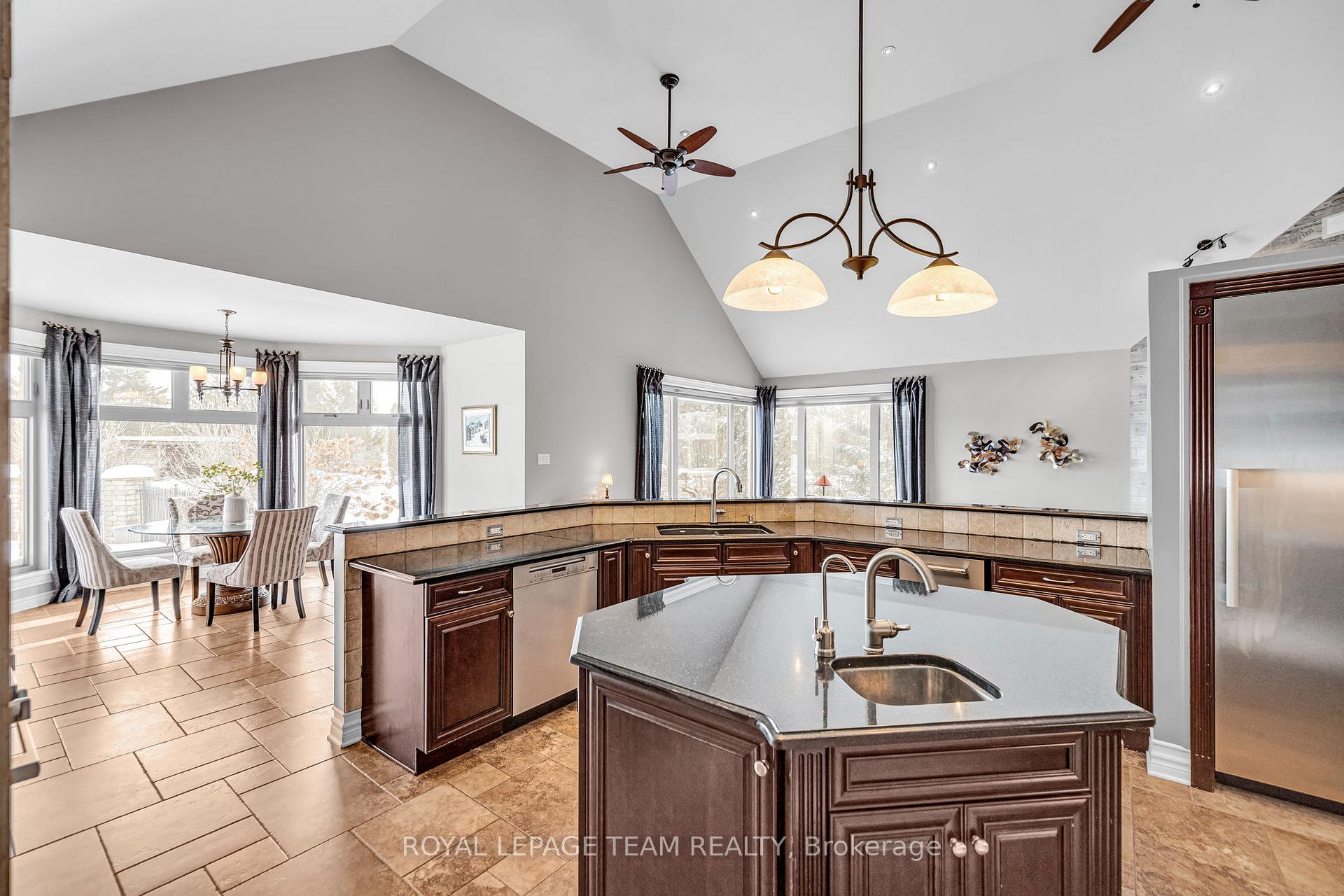Photo 14 of 648 Caracara Drive, Ottawa, Manotick East to Manotick Station — HOMEH