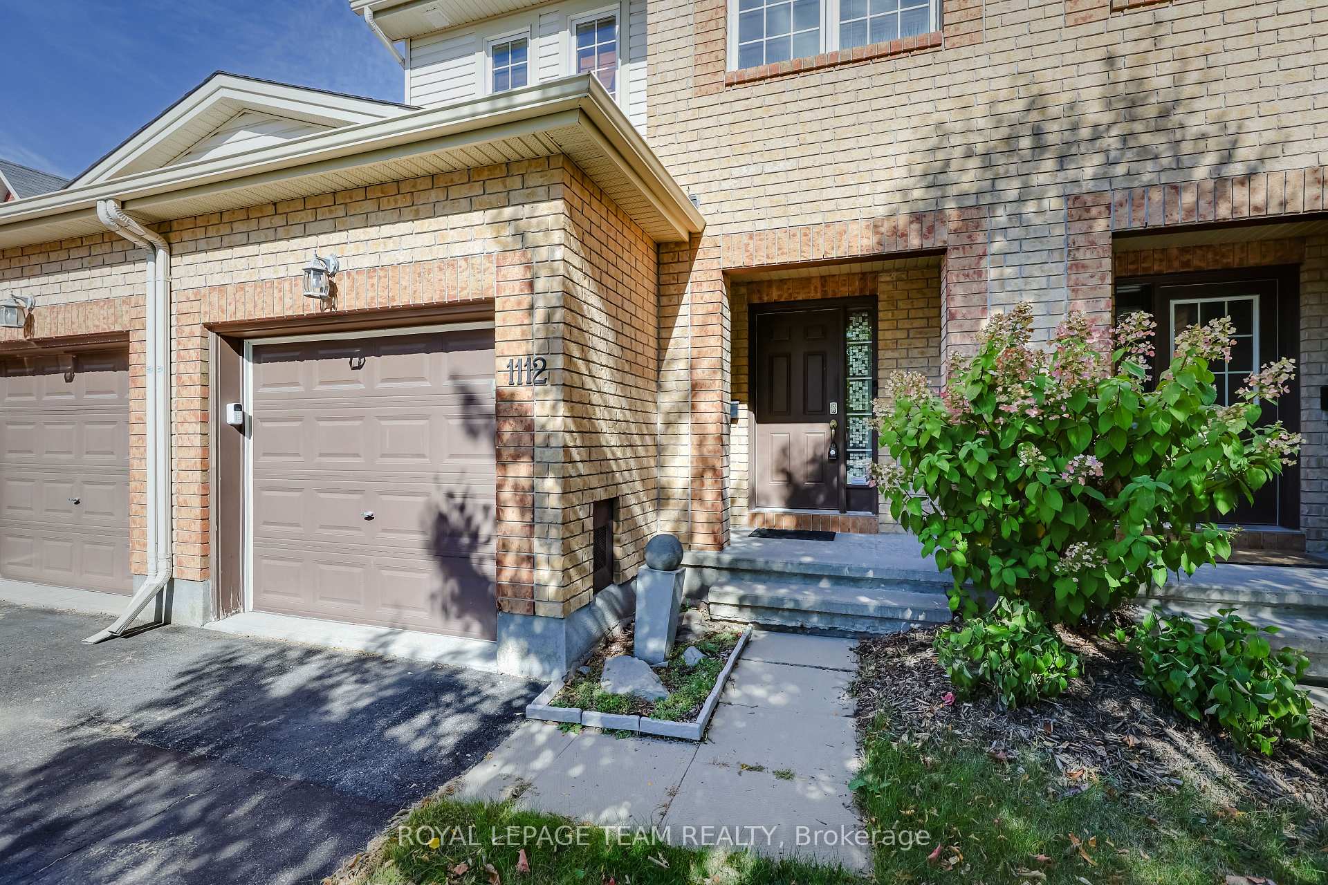 Photo 3 of 1112 Marconi Avenue, Ottawa, Kanata - Morgan's Grant/South March — HOMEH
