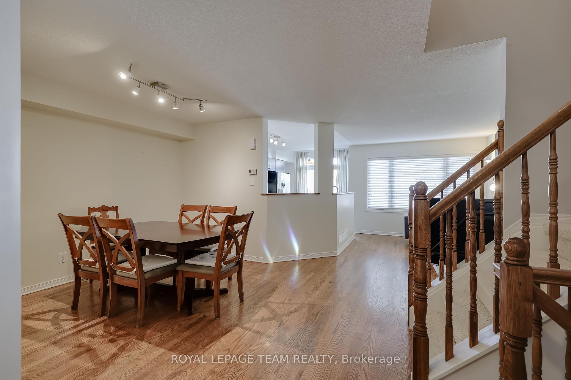 Photo 6 of 1112 Marconi Avenue, Ottawa, Kanata - Morgan's Grant/South March — HOMEH