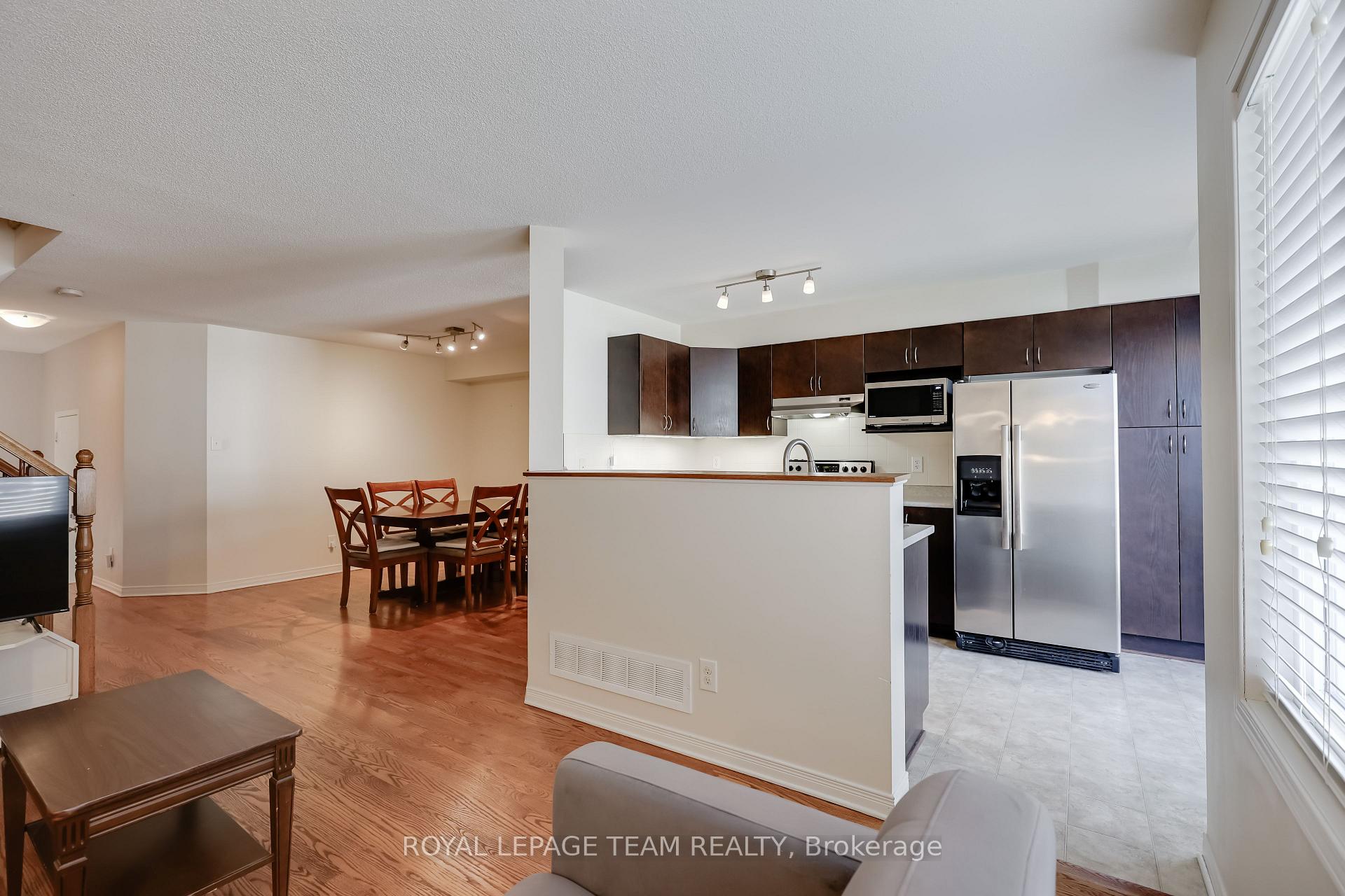 Photo 13 of 1112 Marconi Avenue, Ottawa, Kanata - Morgan's Grant/South March — HOMEH