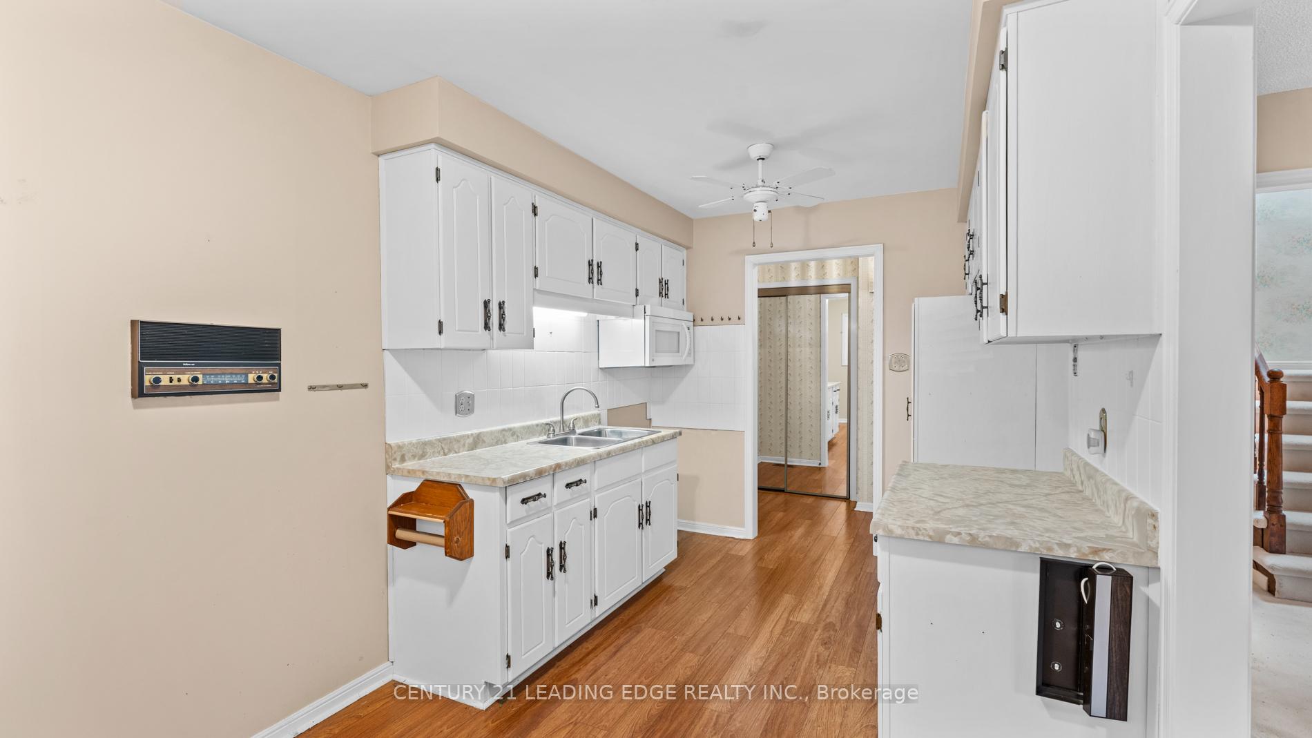 Photo 6 of 15 Radford Crescent, Markham, Sherwood-Amberglen — HOMEH