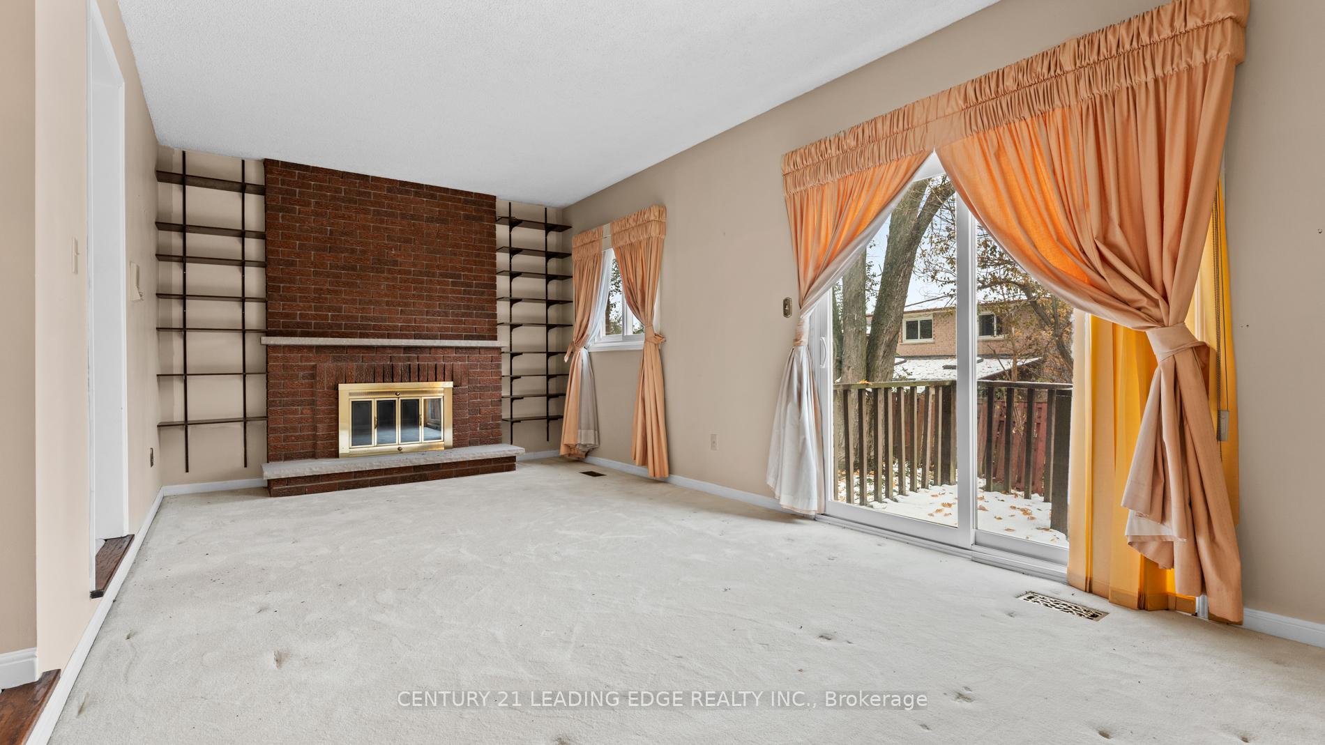 Photo 11 of 15 Radford Crescent, Markham, Sherwood-Amberglen — HOMEH