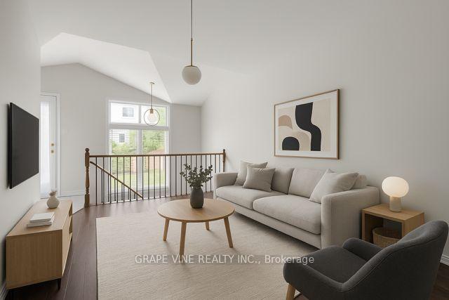 Photo 17 of 19 Gray Crescent, Ottawa, Kanata - Beaverbrook — HOMEH