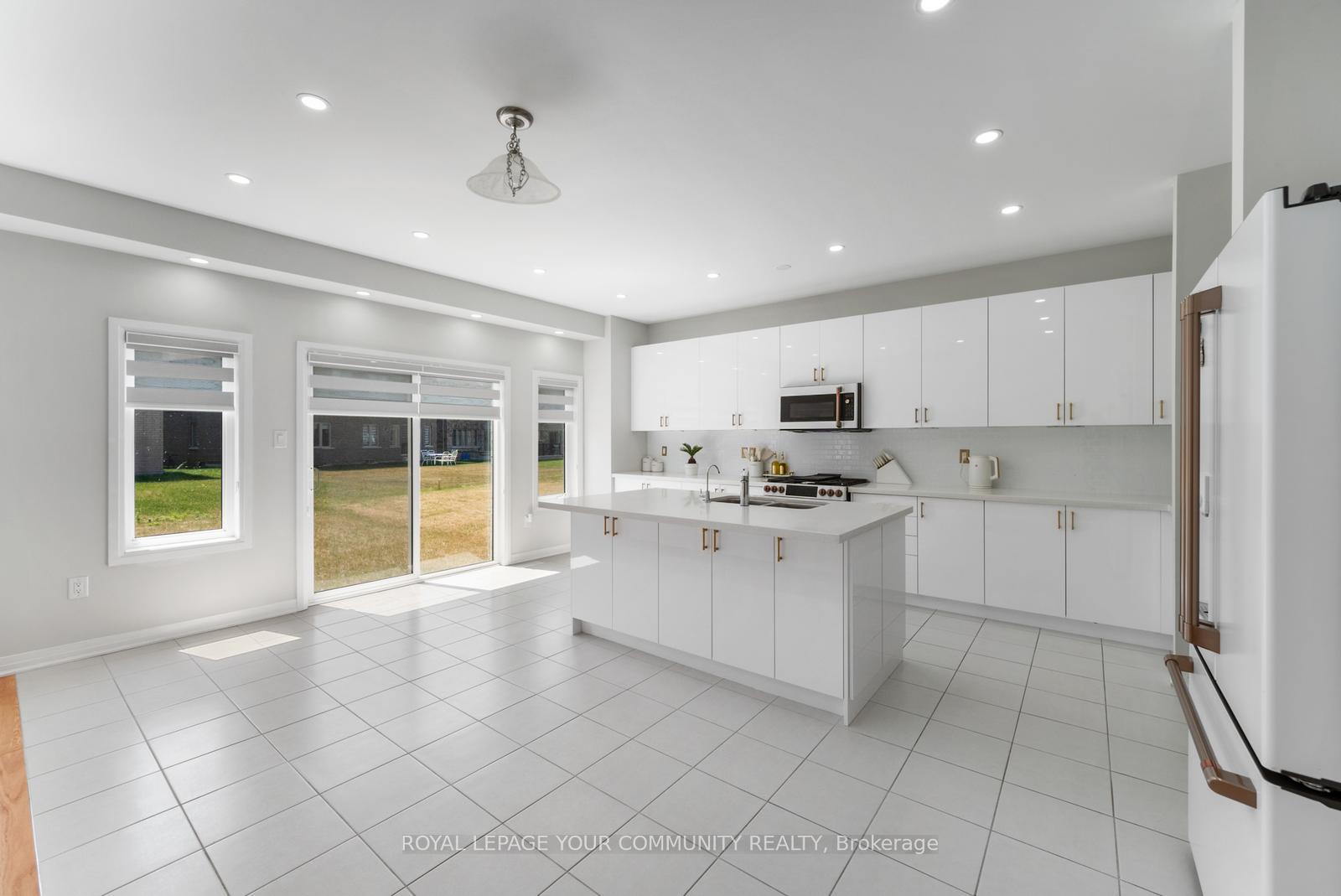 Photo 12 of 1185 Wickham Road, Innisfil, Rural Innisfil — HOMEH