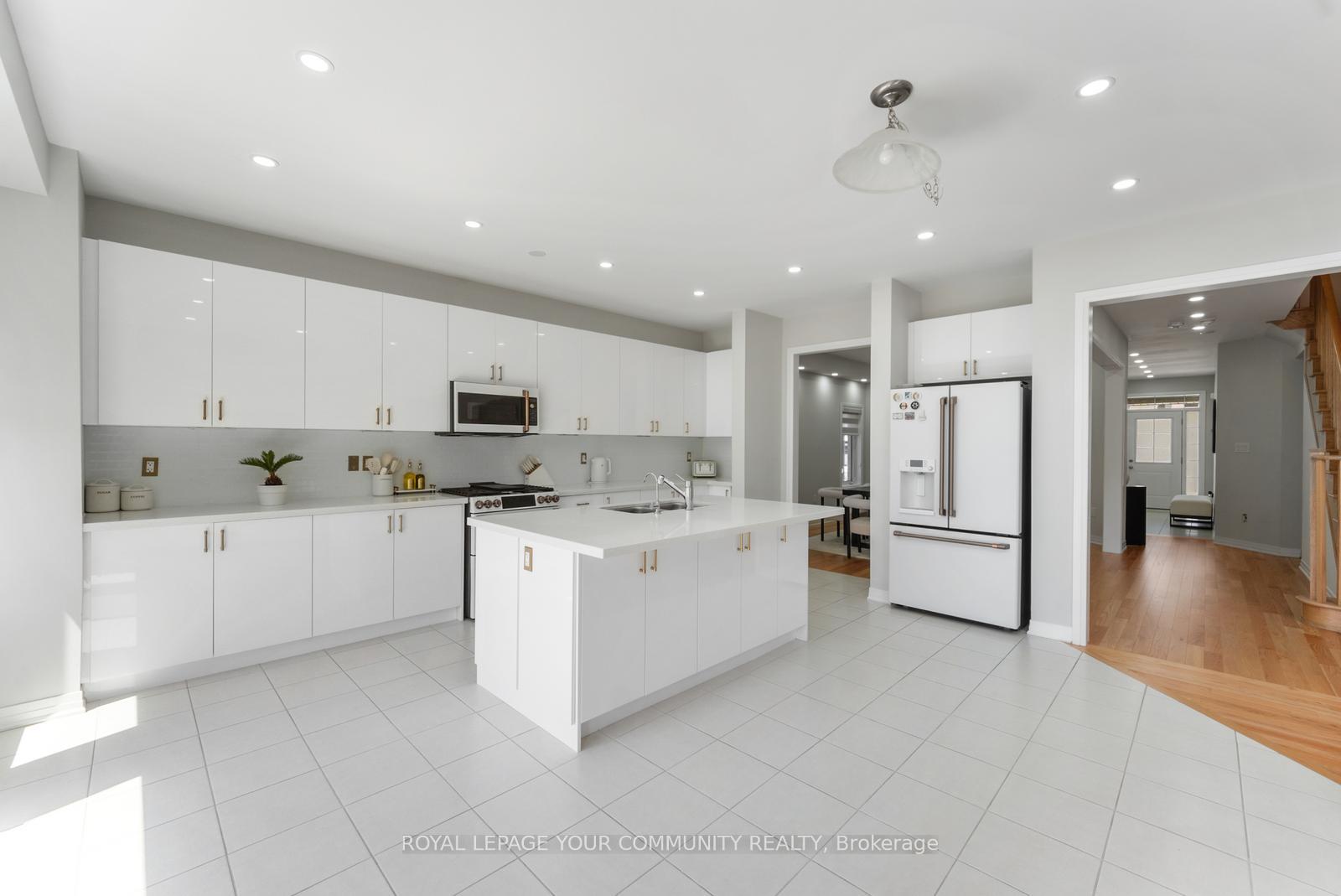 Photo 13 of 1185 Wickham Road, Innisfil, Rural Innisfil — HOMEH