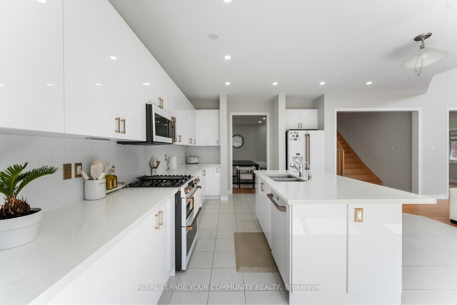 Photo 14 of 1185 Wickham Road, Innisfil, Rural Innisfil — HOMEH