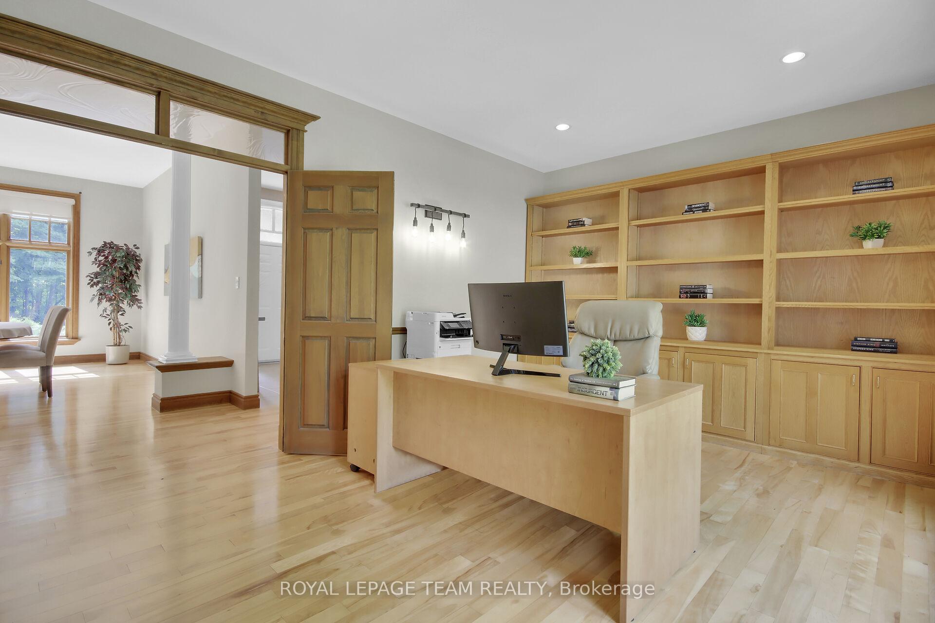 Photo 8 of 1465 Squire Drive, Ottawa, Manotick East to Manotick Station — HOMEH