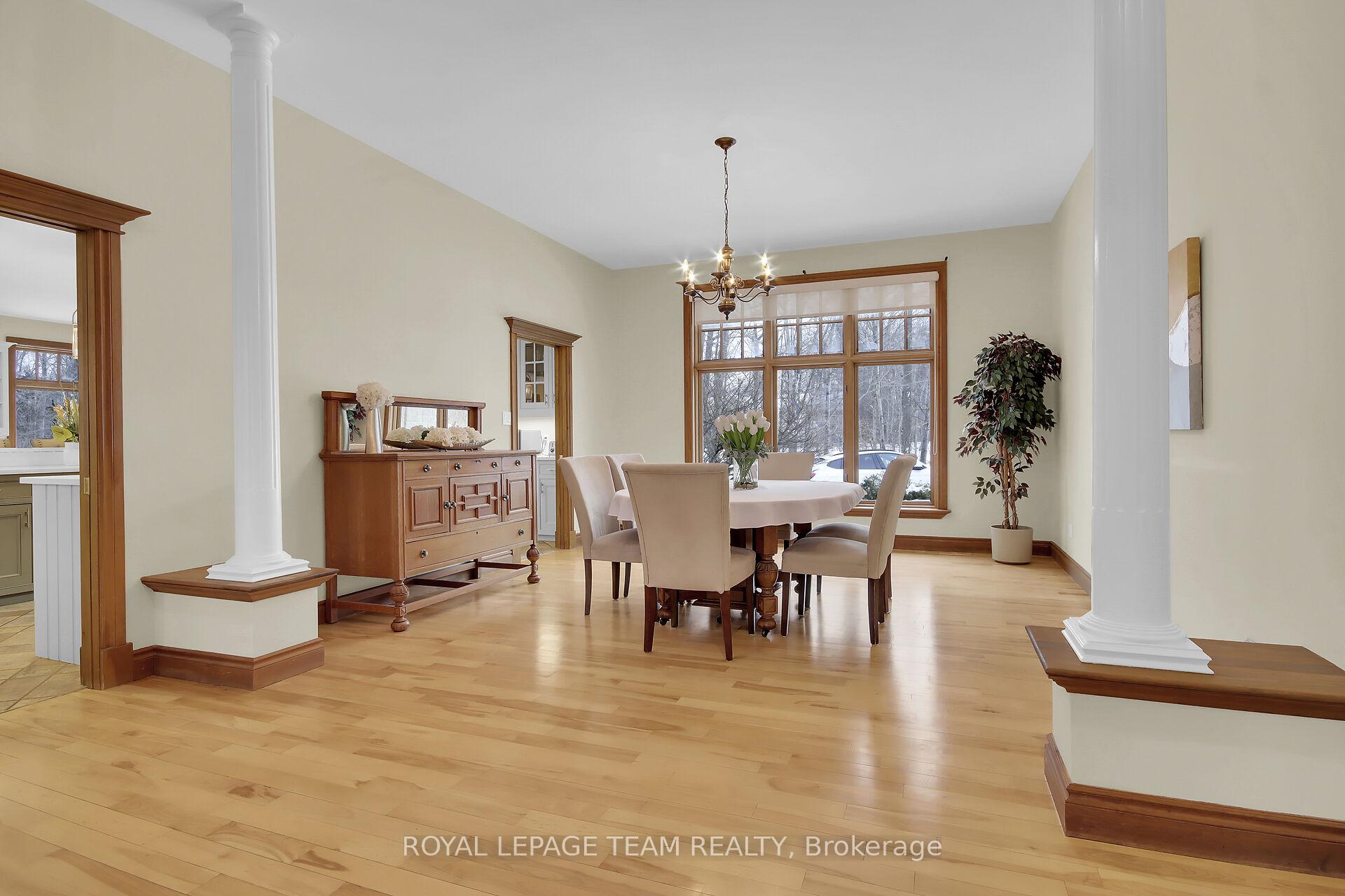 Photo 9 of 1465 Squire Drive, Ottawa, Manotick East to Manotick Station — HOMEH