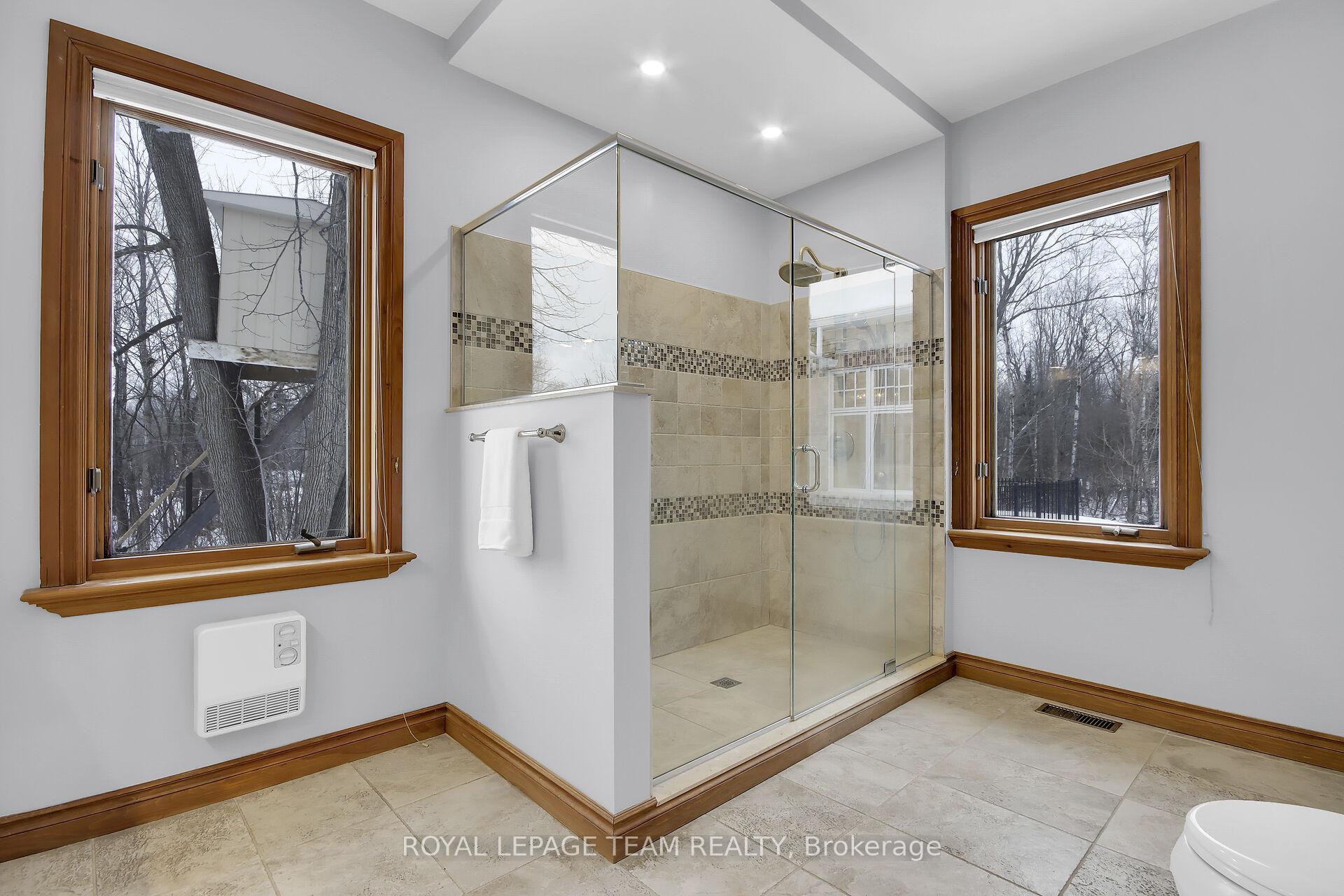 Photo 25 of 1465 Squire Drive, Ottawa, Manotick East to Manotick Station — HOMEH