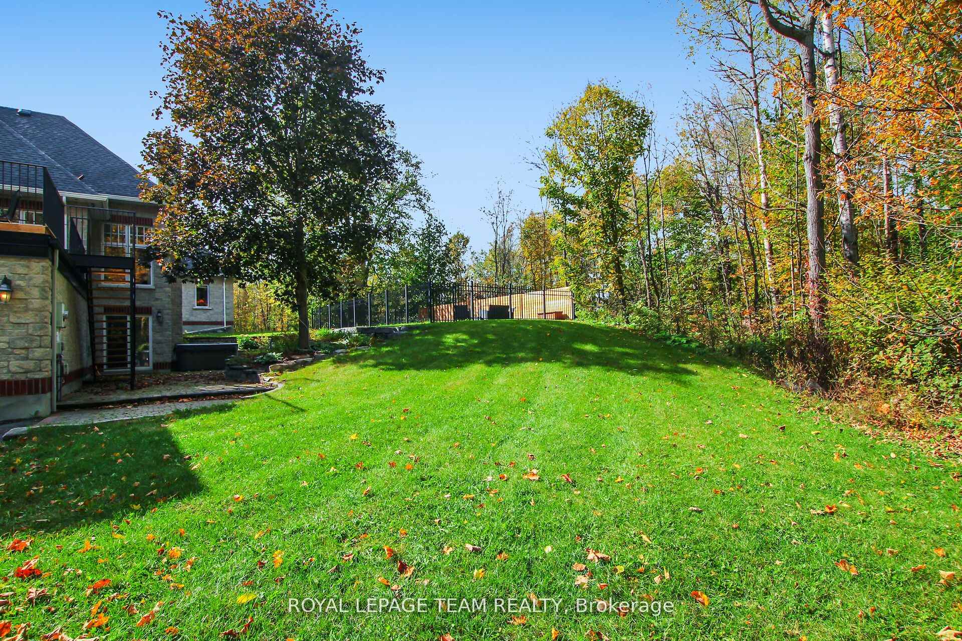 Photo 39 of 1465 Squire Drive, Ottawa, Manotick East to Manotick Station — HOMEH