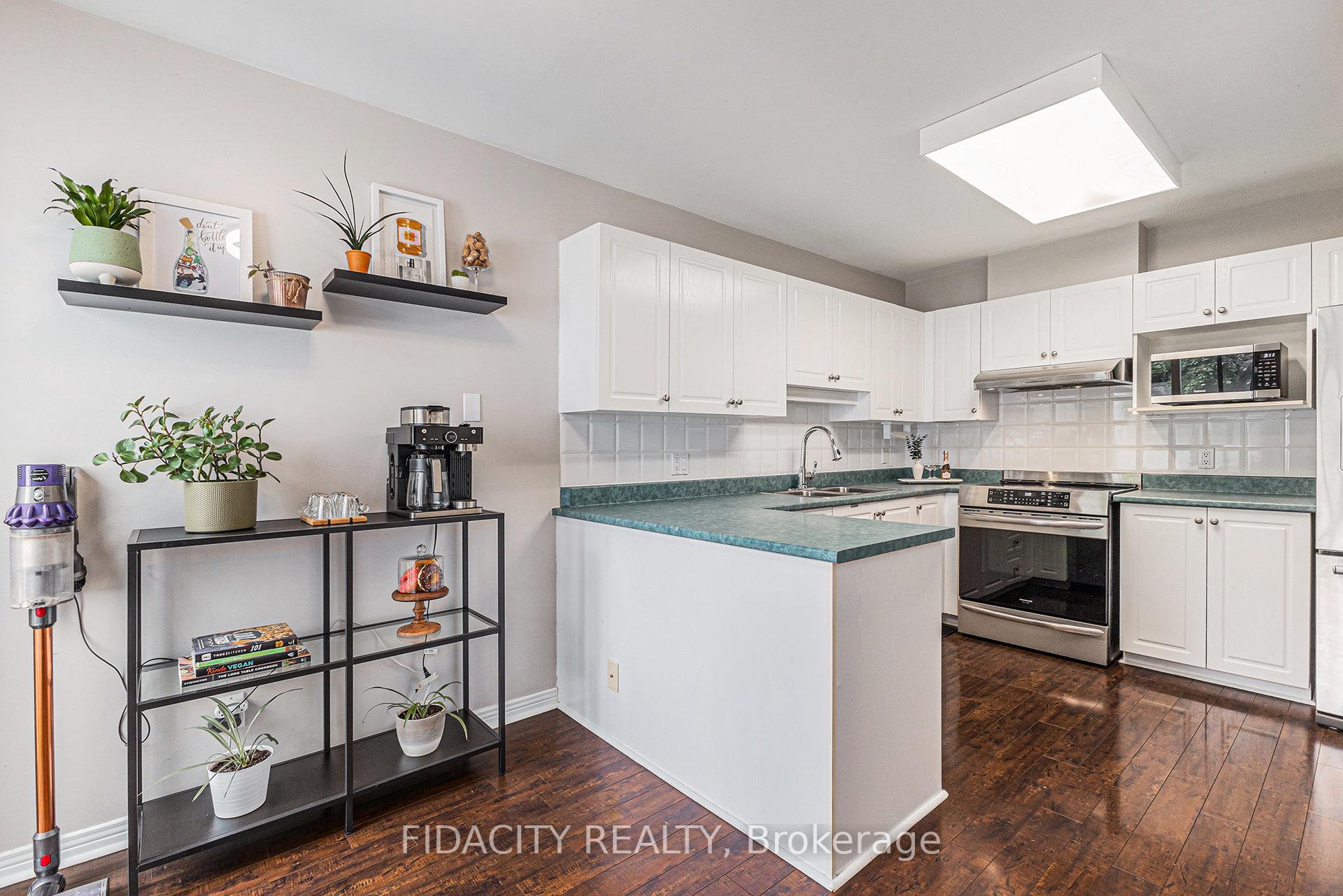 Photo 10 of 59 Bishops Mills Way, Ottawa, Kanata - Beaverbrook — HOMEH