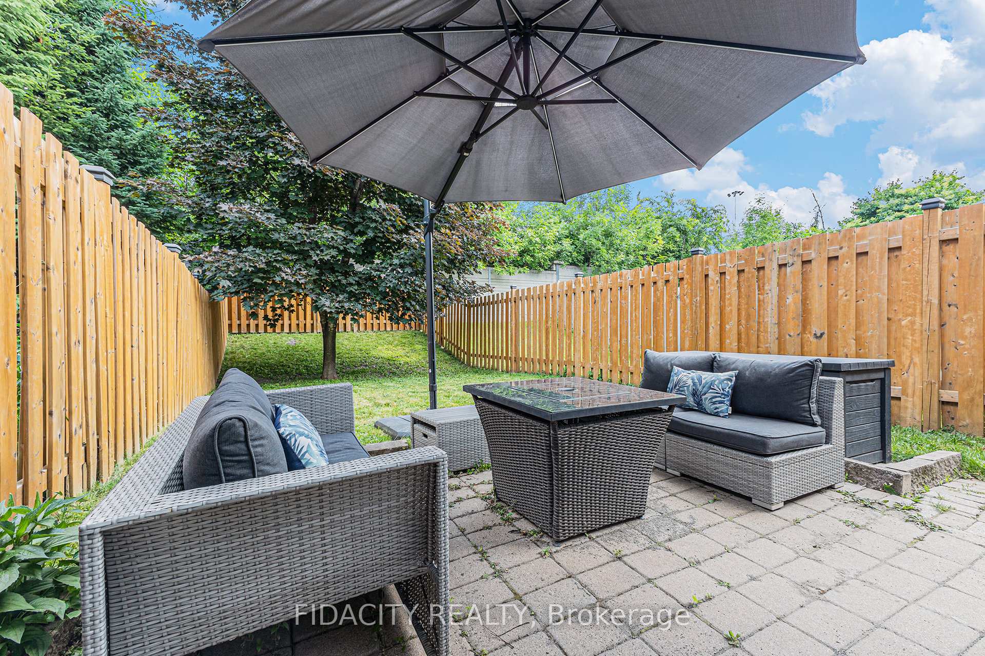 Photo 28 of 59 Bishops Mills Way, Ottawa, Kanata - Beaverbrook — HOMEH