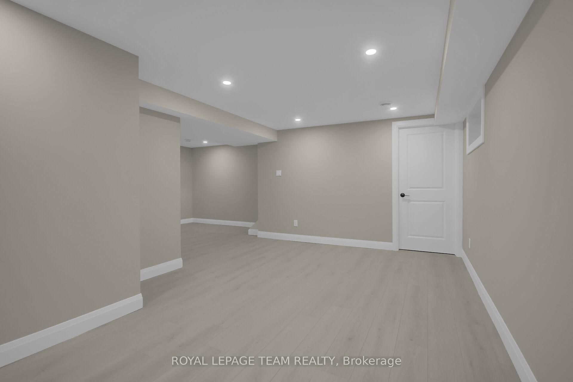 Photo 31 of 5393 Riverside Crescent, Ottawa, Manotick Long Island & Nicholls Island — HOMEH