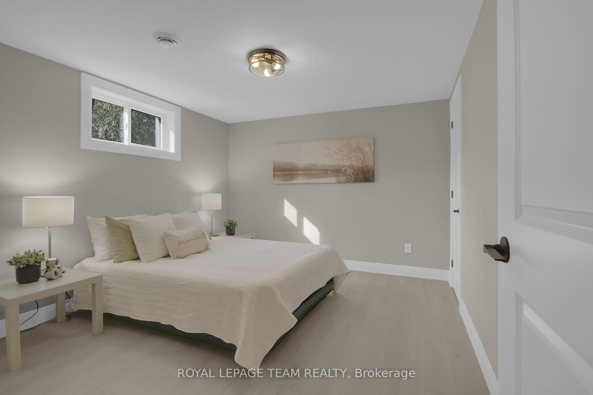 Photo 32 of 5393 Riverside Crescent, Ottawa, Manotick Long Island & Nicholls Island — HOMEH