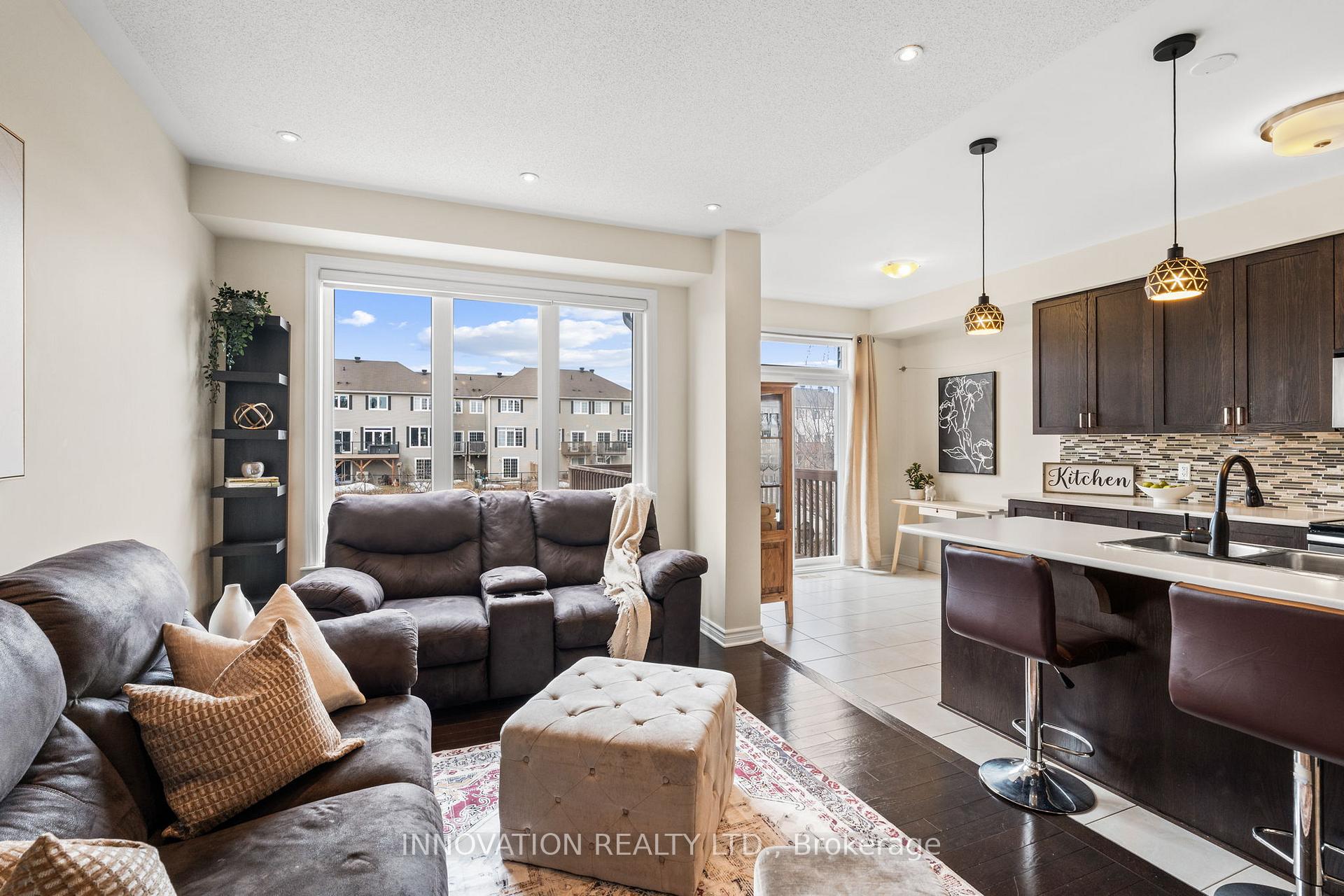 Photo 9 of 1559 Carronbridge Circle, Ottawa, Kanata - Emerald Meadows/Trailwest — HOMEH