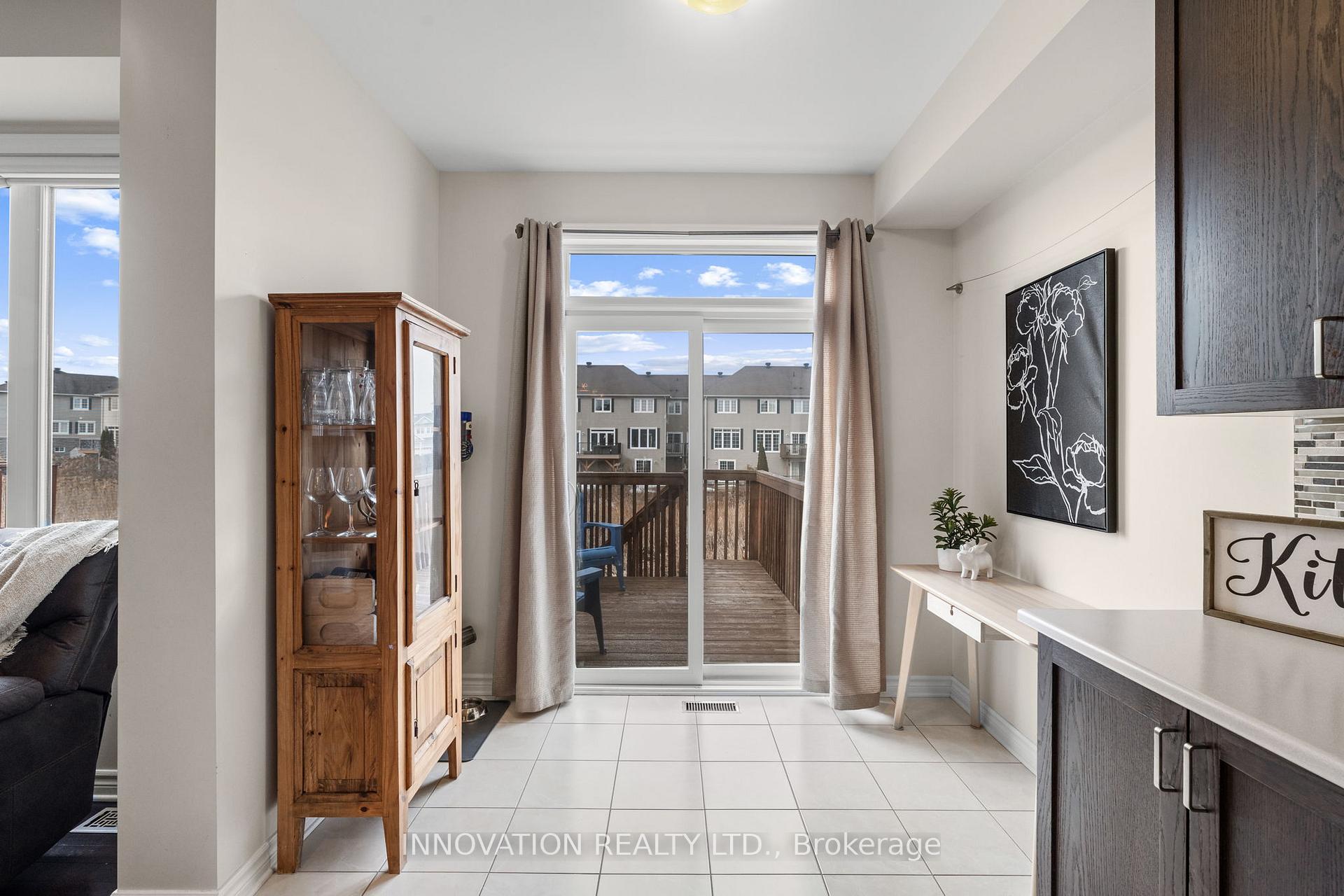 Photo 14 of 1559 Carronbridge Circle, Ottawa, Kanata - Emerald Meadows/Trailwest — HOMEH