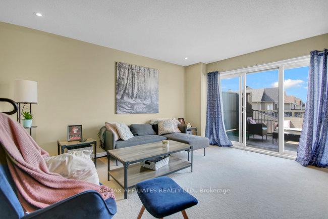 Photo 4 of 506 Silvertip Lane, Ottawa, Kanata - Kanata Lakes/Heritage Hills — HOMEH