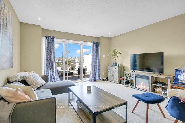 Photo 6 of 506 Silvertip Lane, Ottawa, Kanata - Kanata Lakes/Heritage Hills — HOMEH