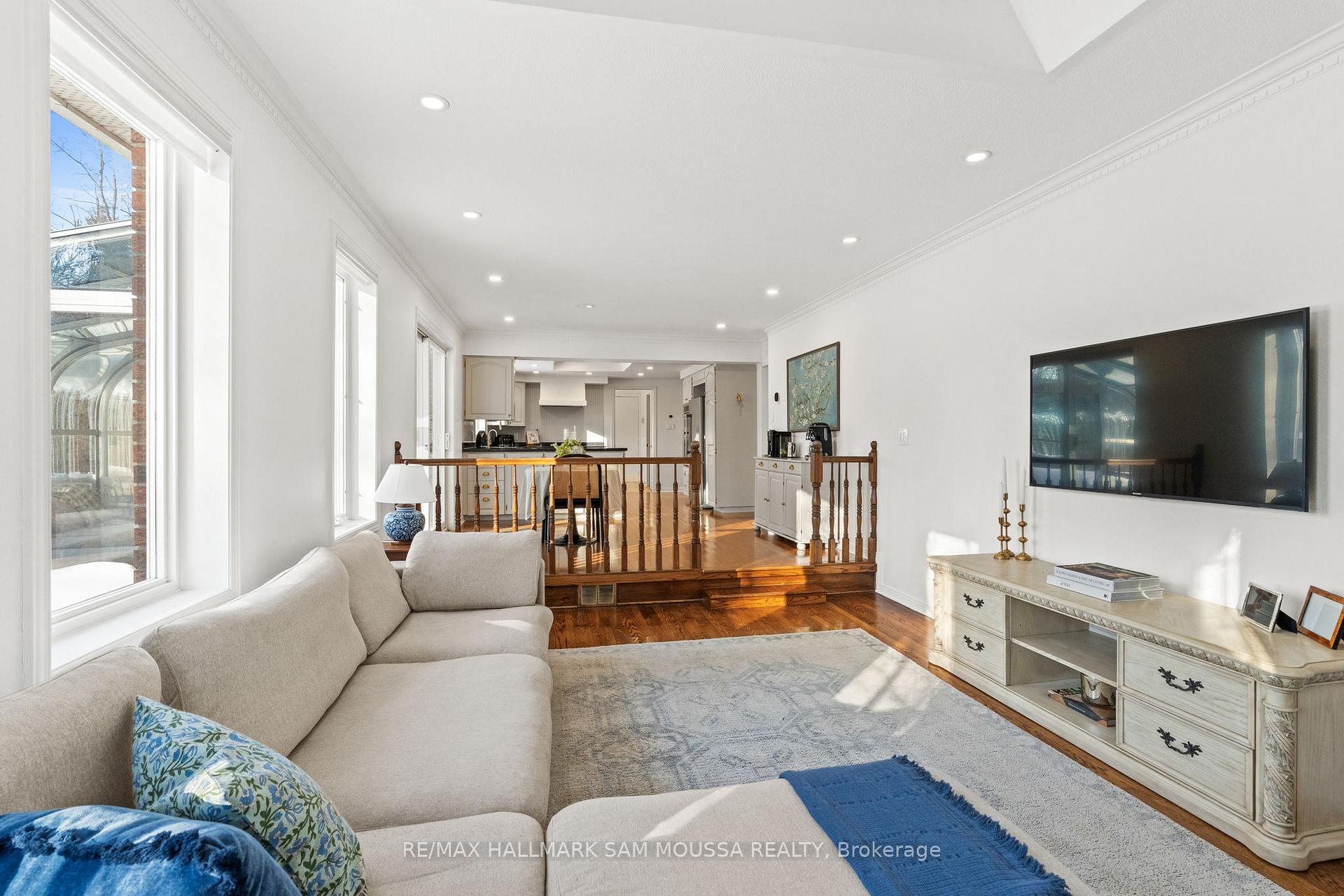 Photo 15 of 5496 Whitewood Avenue, Ottawa, Manotick Village & Manotick Estates — HOMEH