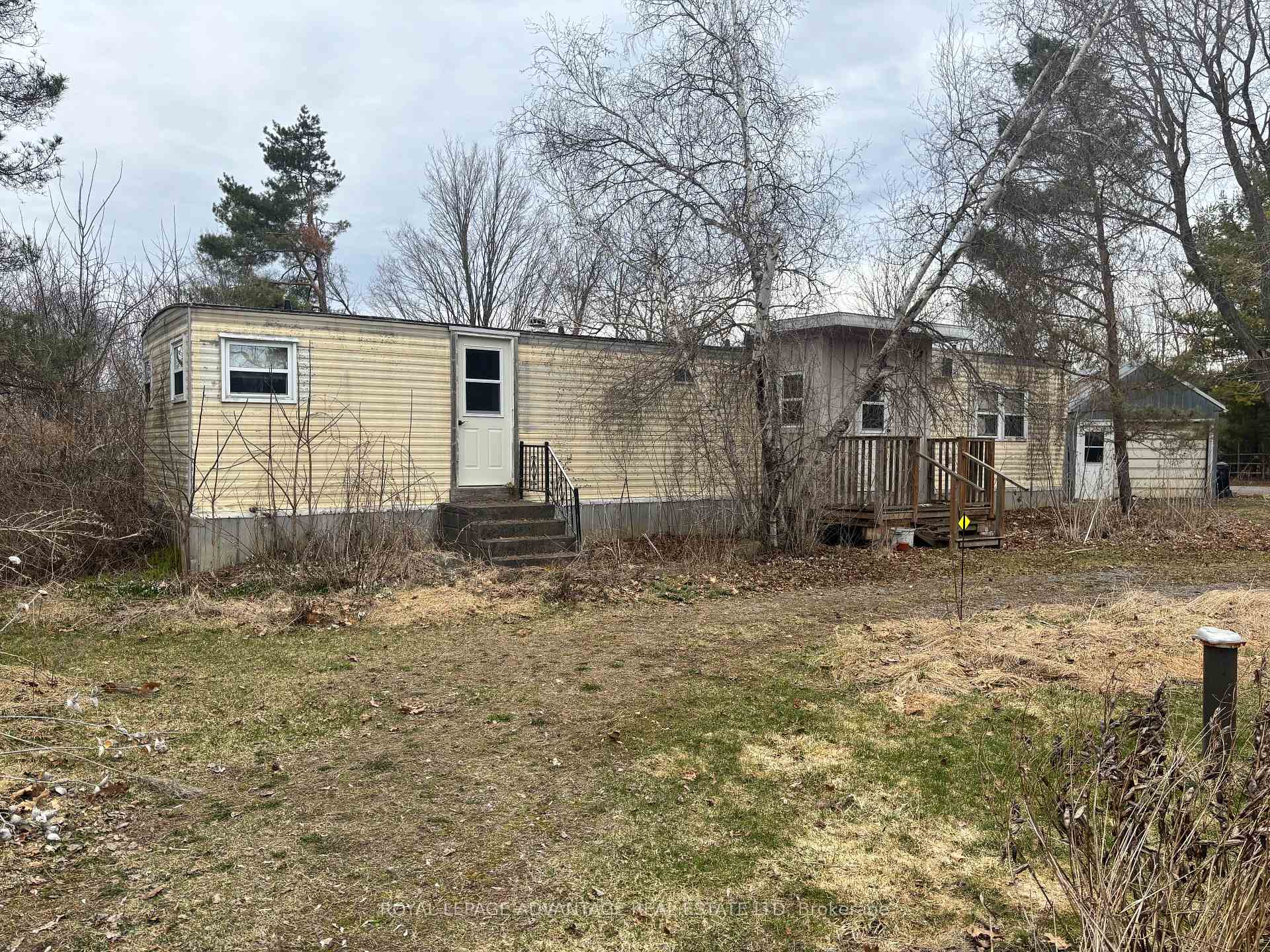 Photo 1 of 7 Mary Street, Rideau Lakes, Rideau Lakes (South Crosby) Twp — HOMEH