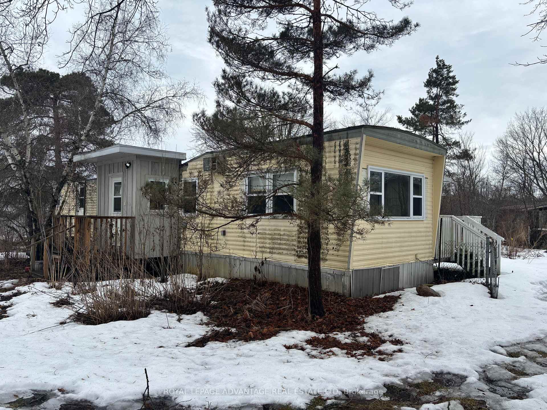 Photo 5 of 7 Mary Street, Rideau Lakes, Rideau Lakes (South Crosby) Twp — HOMEH