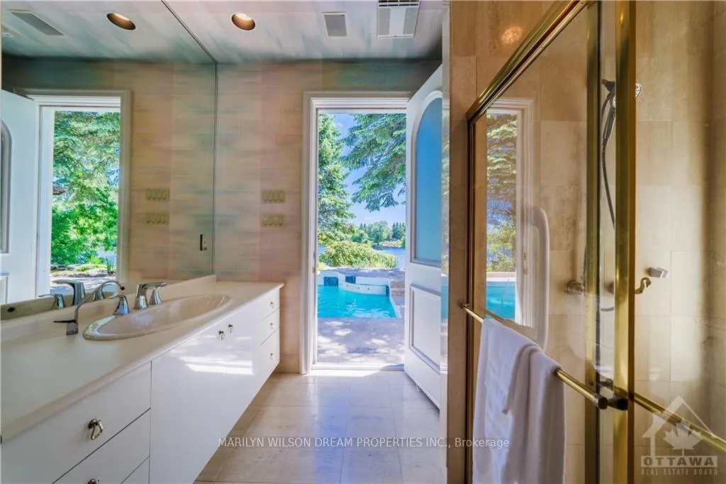 Photo 20 of 1018 Kitoman Crescent, Ottawa, Manotick East to Manotick Station — HOMEH