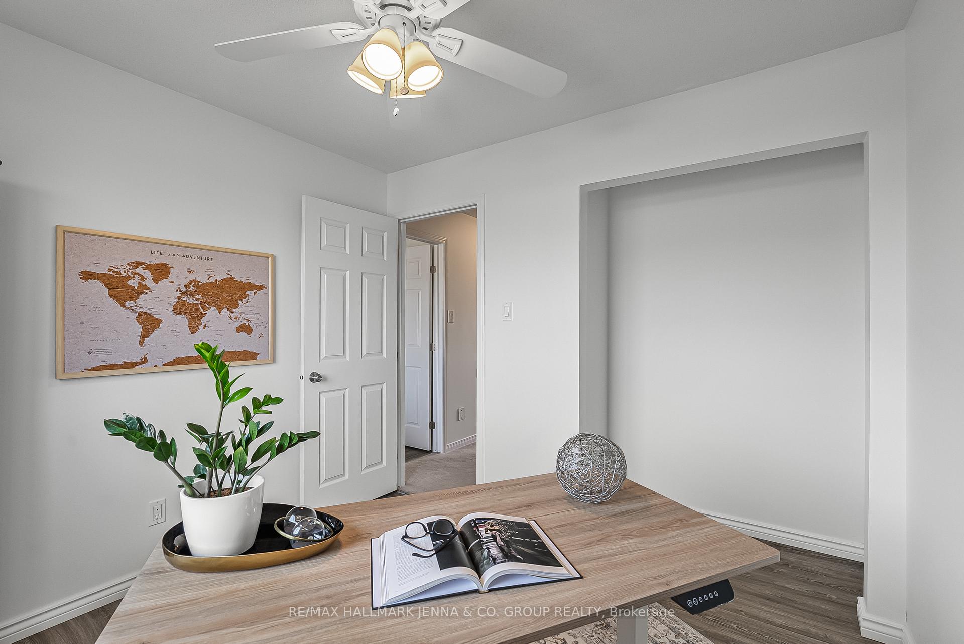 Photo 24 of 304 Brigitta Street, Ottawa, Kanata - Emerald Meadows/Trailwest — HOMEH