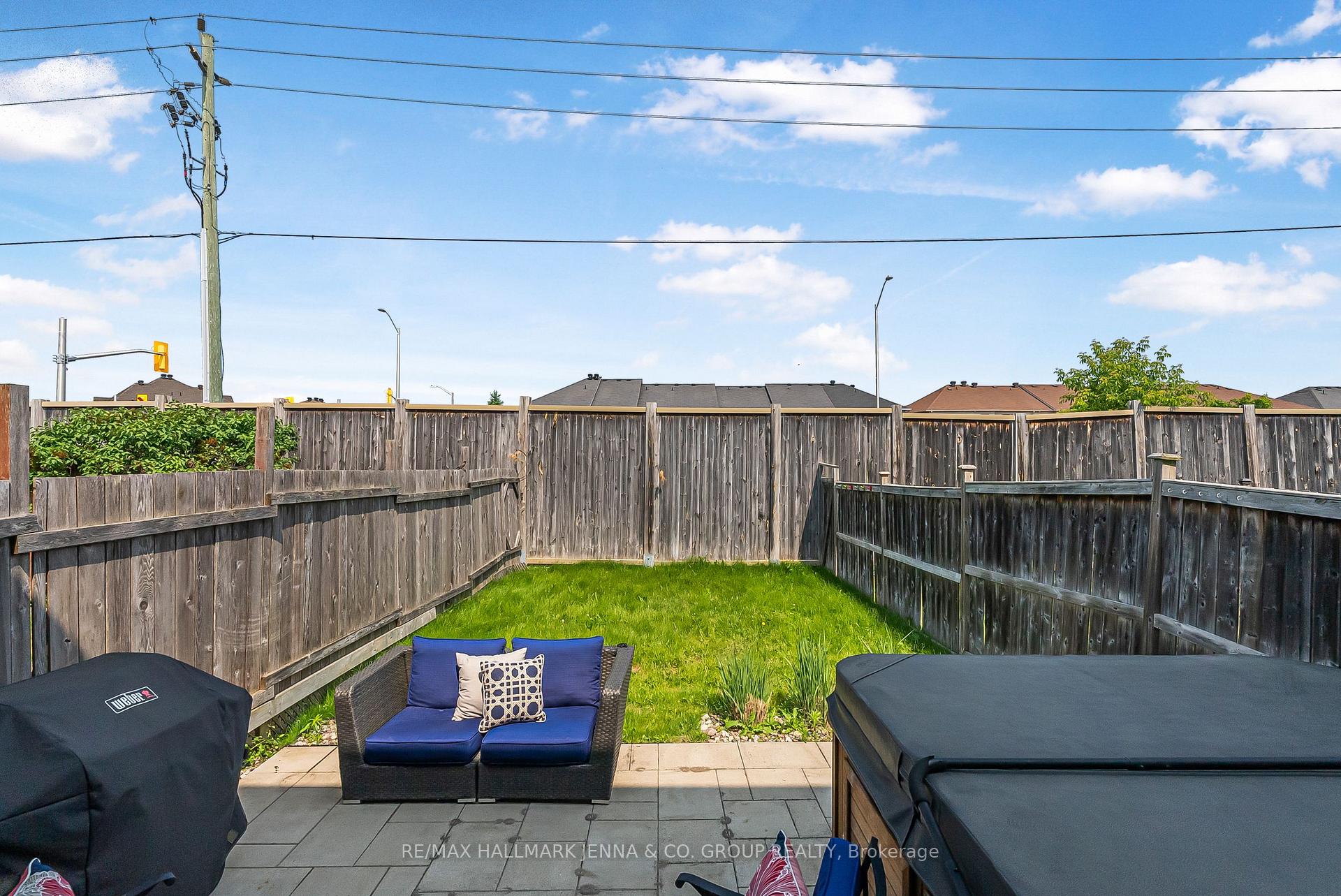 Photo 31 of 304 Brigitta Street, Ottawa, Kanata - Emerald Meadows/Trailwest — HOMEH