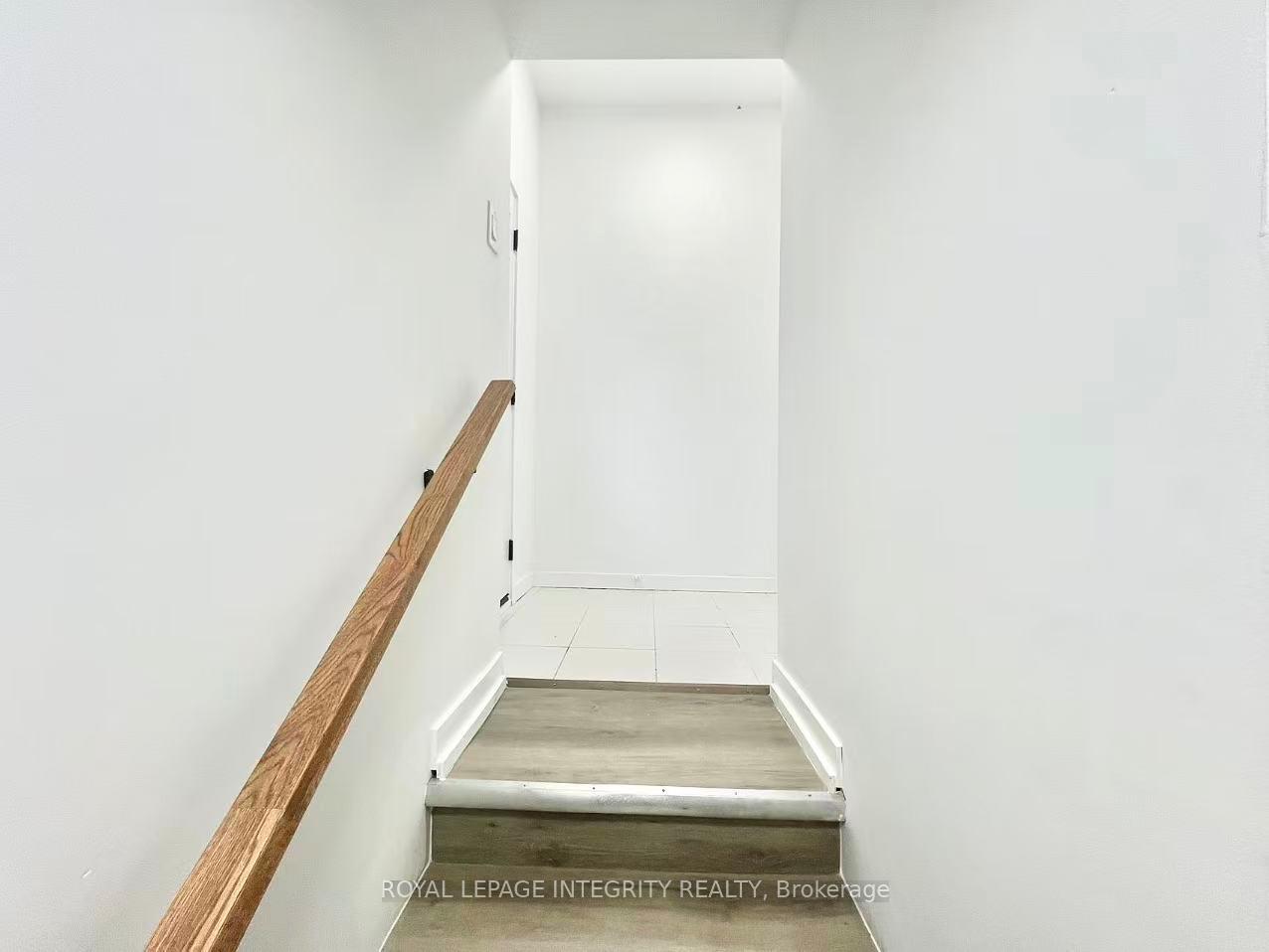 Photo 4 of Unit Basement, 165 Gosling Crescent, Ottawa, Kanata - Morgan's Grant/South March — HOMEH