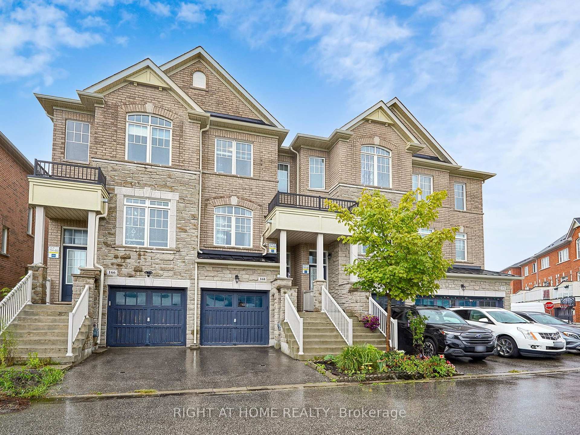 Photo 1 of 168 Dundas Way N, Markham, Greensborough — HOMEH