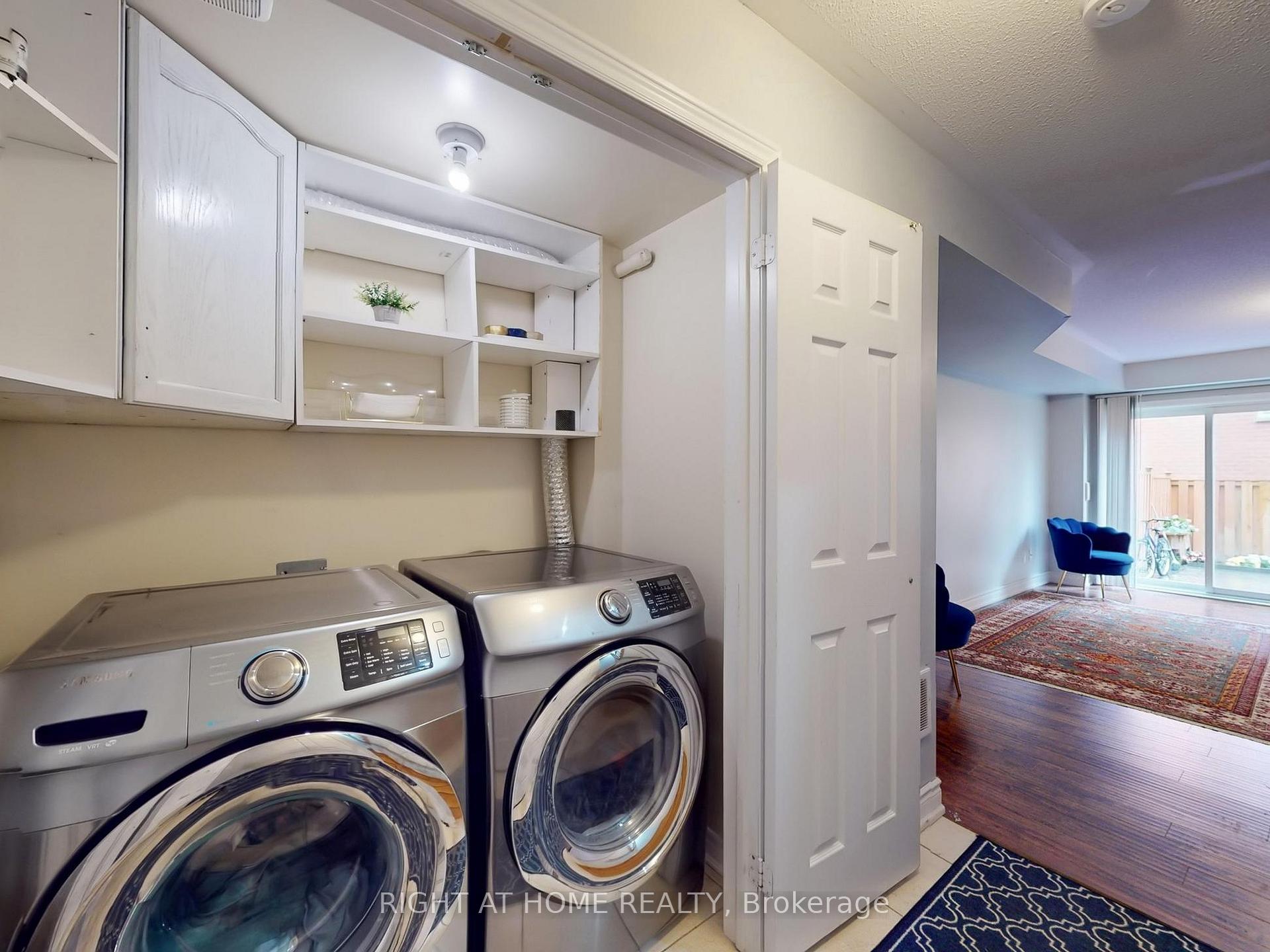 Photo 39 of 168 Dundas Way N, Markham, Greensborough — HOMEH