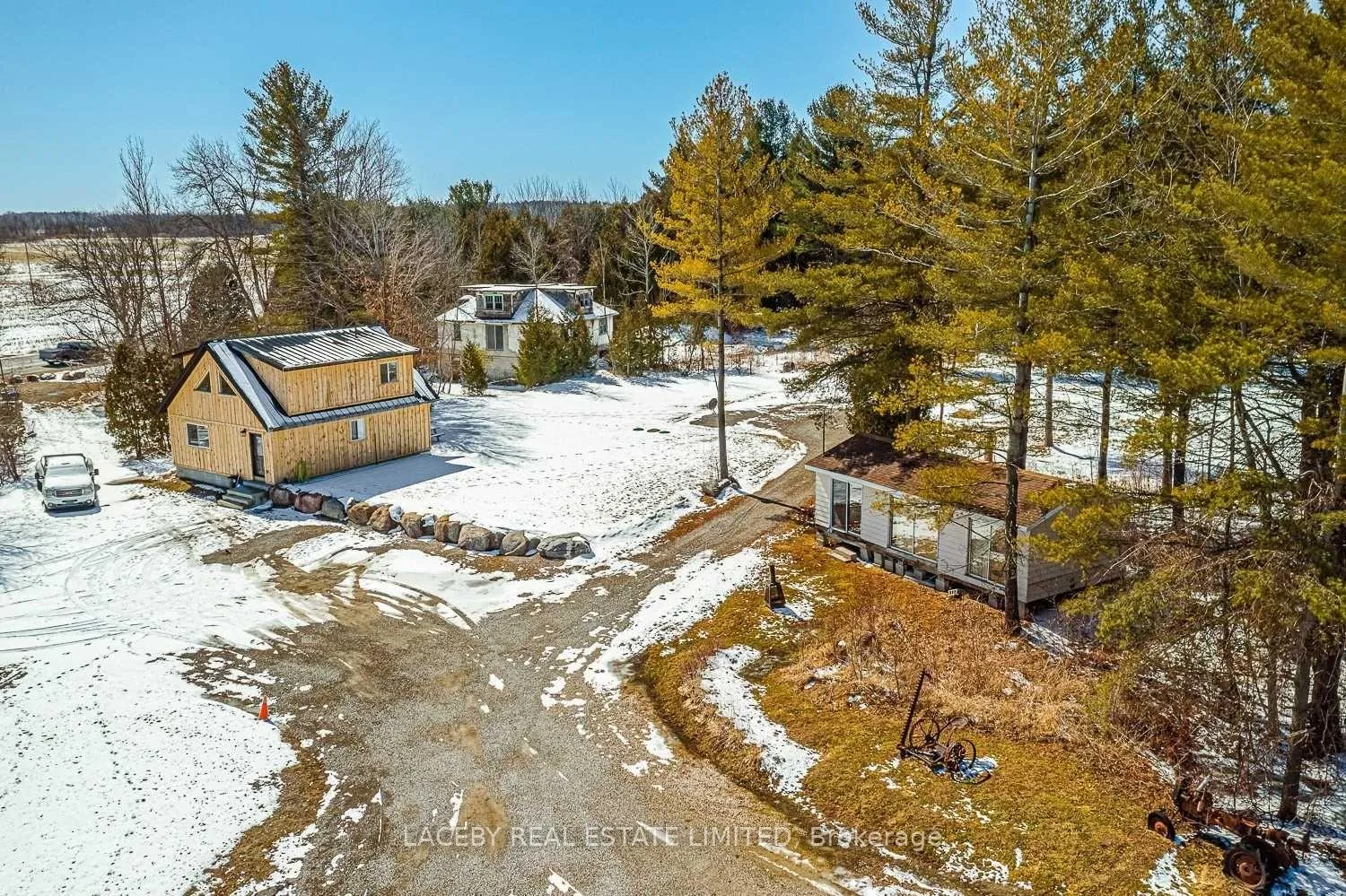 Photo 2 of 1544 7th Line, Innisfil, Rural Innisfil — HOMEH