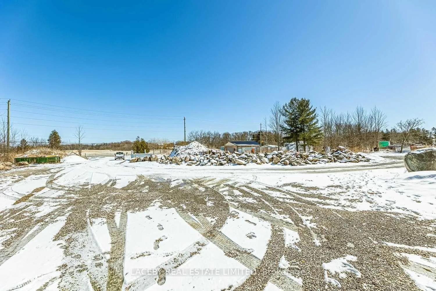 Photo 6 of 1544 7th Line, Innisfil, Rural Innisfil — HOMEH