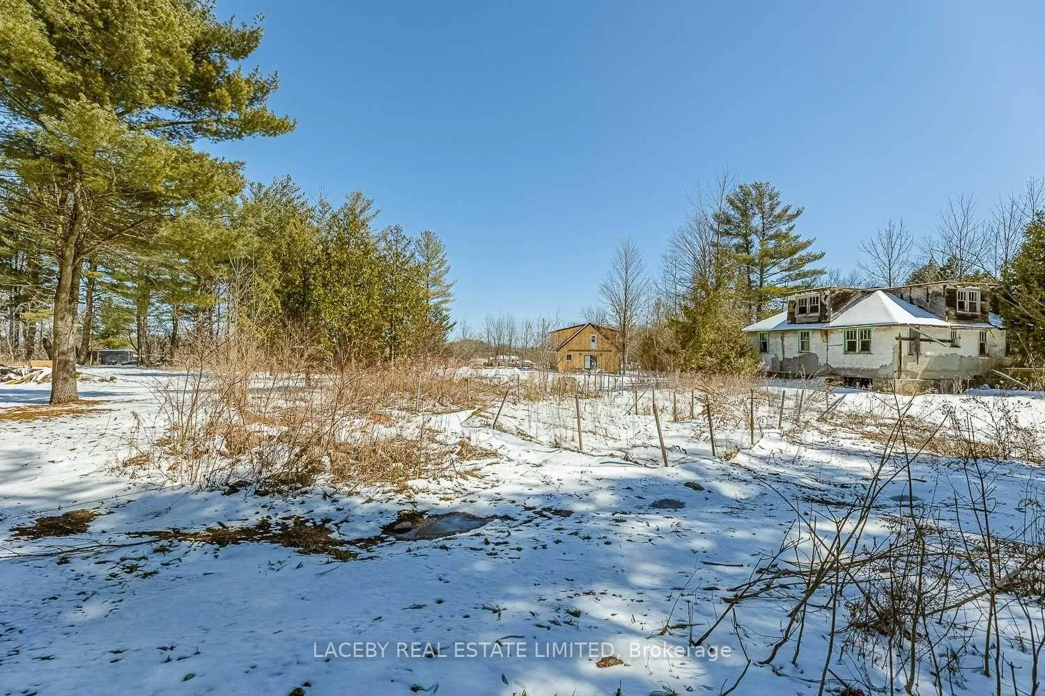 Photo 8 of 1544 7th Line, Innisfil, Rural Innisfil — HOMEH