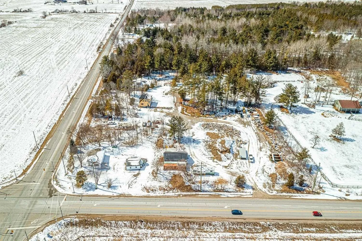 Photo 14 of 1544 7th Line, Innisfil, Rural Innisfil — HOMEH