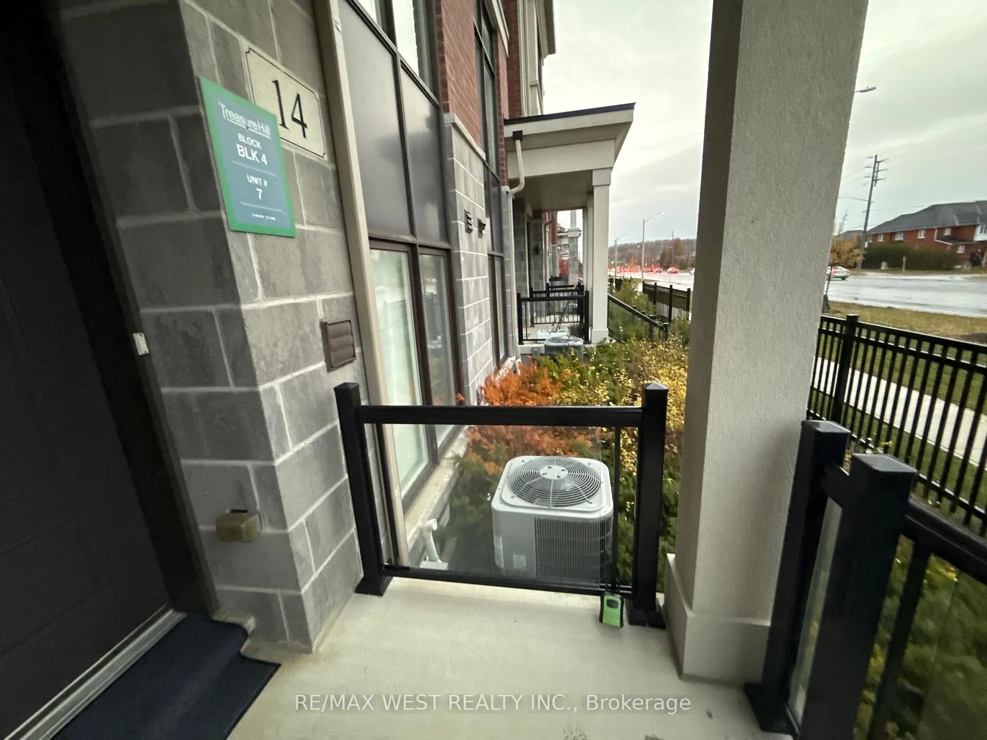 Photo 3 of Unit BSMT, 14 Pantheon Lane, Markham, Wismer — HOMEH