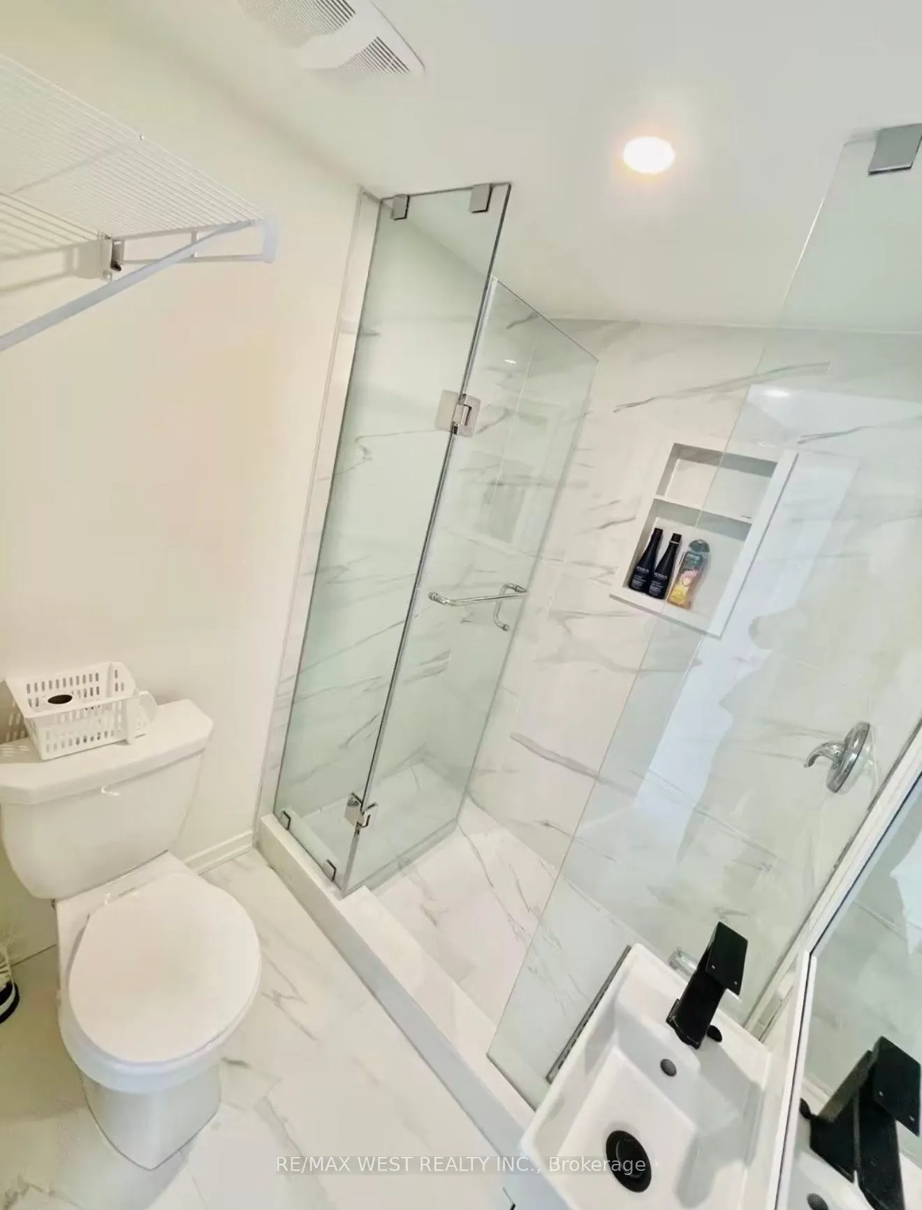 Photo 11 of Unit BSMT, 14 Pantheon Lane, Markham, Wismer — HOMEH