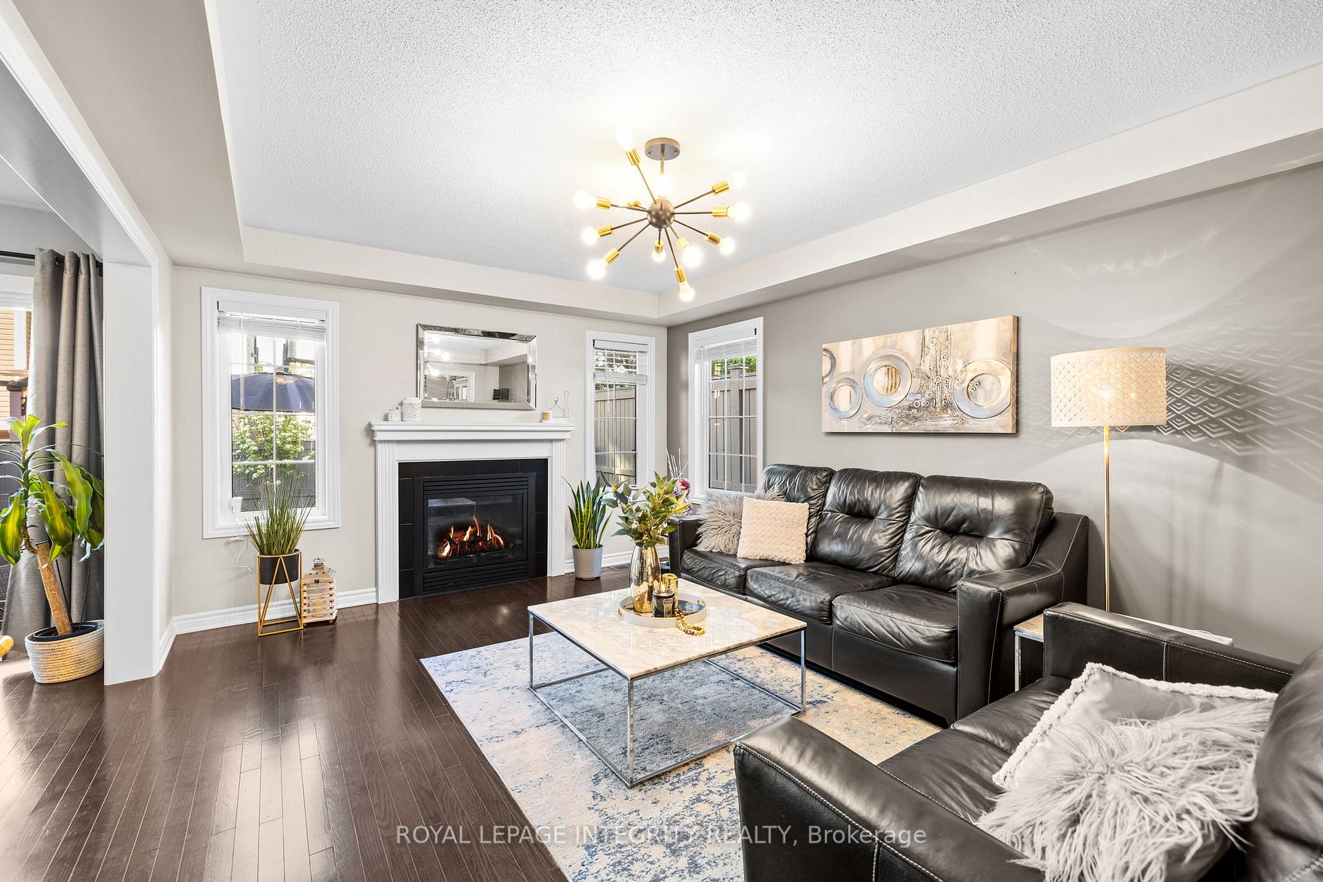 Photo 5 of 534 Meadowcreek Circle, Ottawa, Kanata - Emerald Meadows/Trailwest — HOMEH