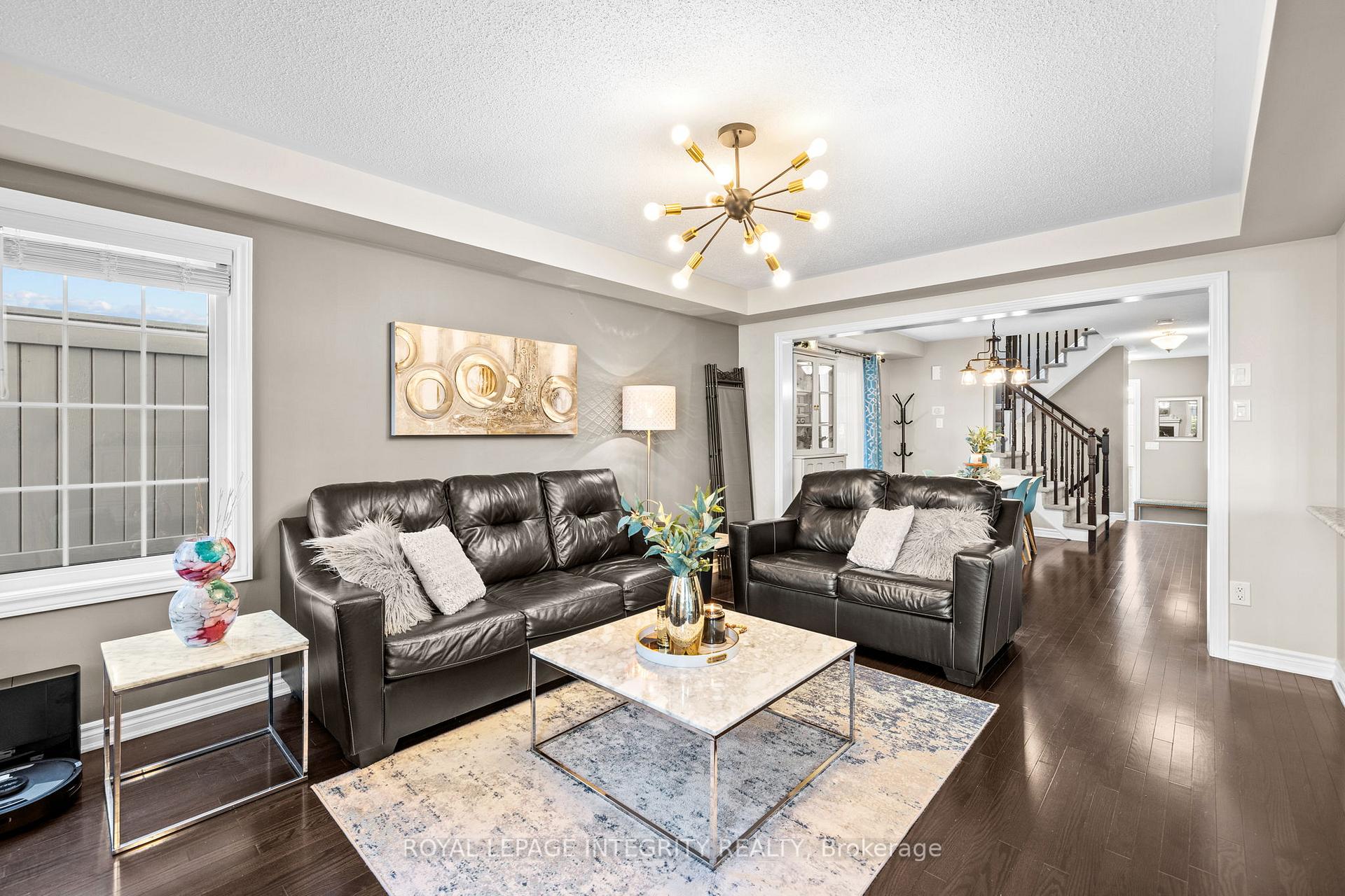 Photo 6 of 534 Meadowcreek Circle, Ottawa, Kanata - Emerald Meadows/Trailwest — HOMEH