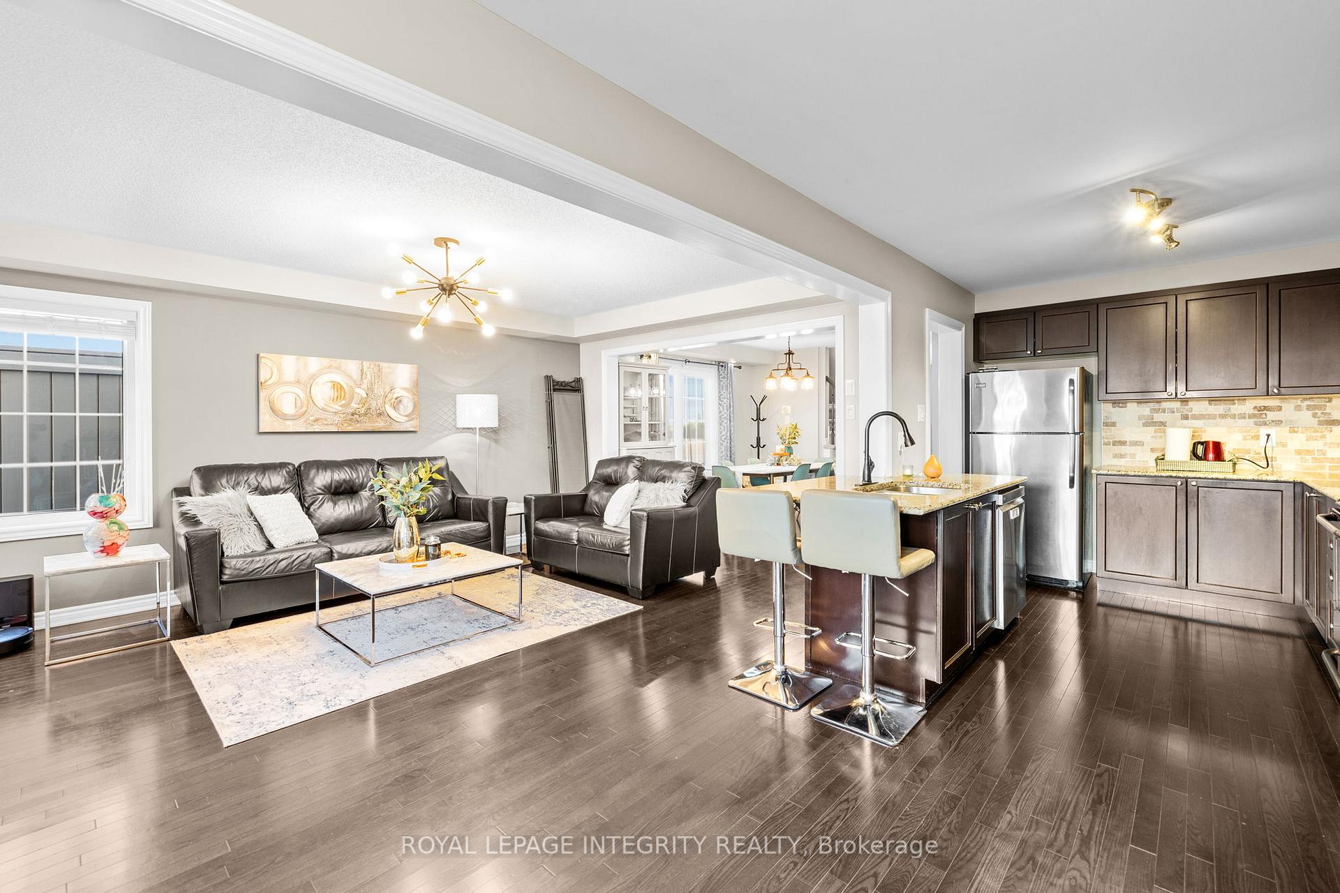 Photo 14 of 534 Meadowcreek Circle, Ottawa, Kanata - Emerald Meadows/Trailwest — HOMEH