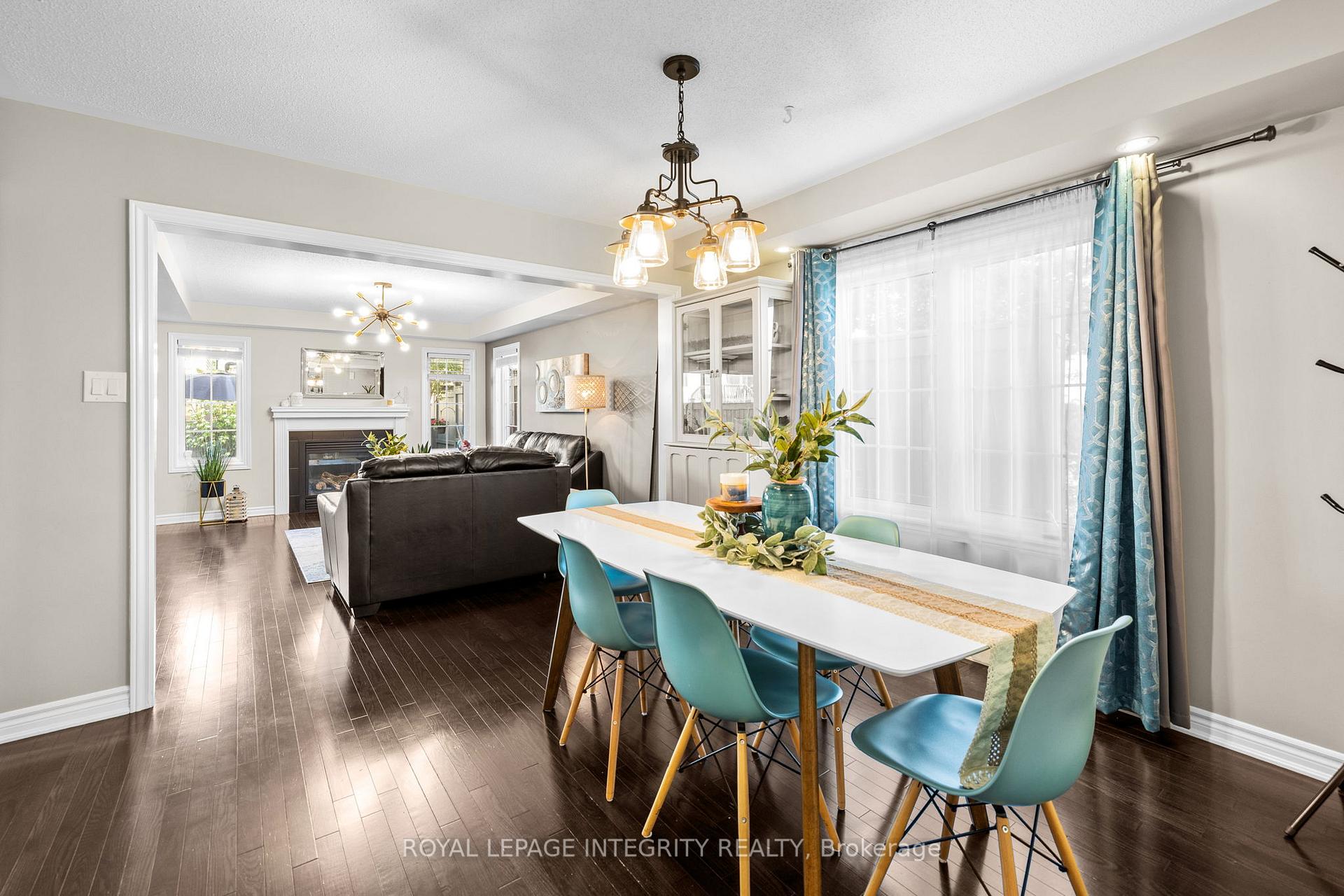 Photo 16 of 534 Meadowcreek Circle, Ottawa, Kanata - Emerald Meadows/Trailwest — HOMEH