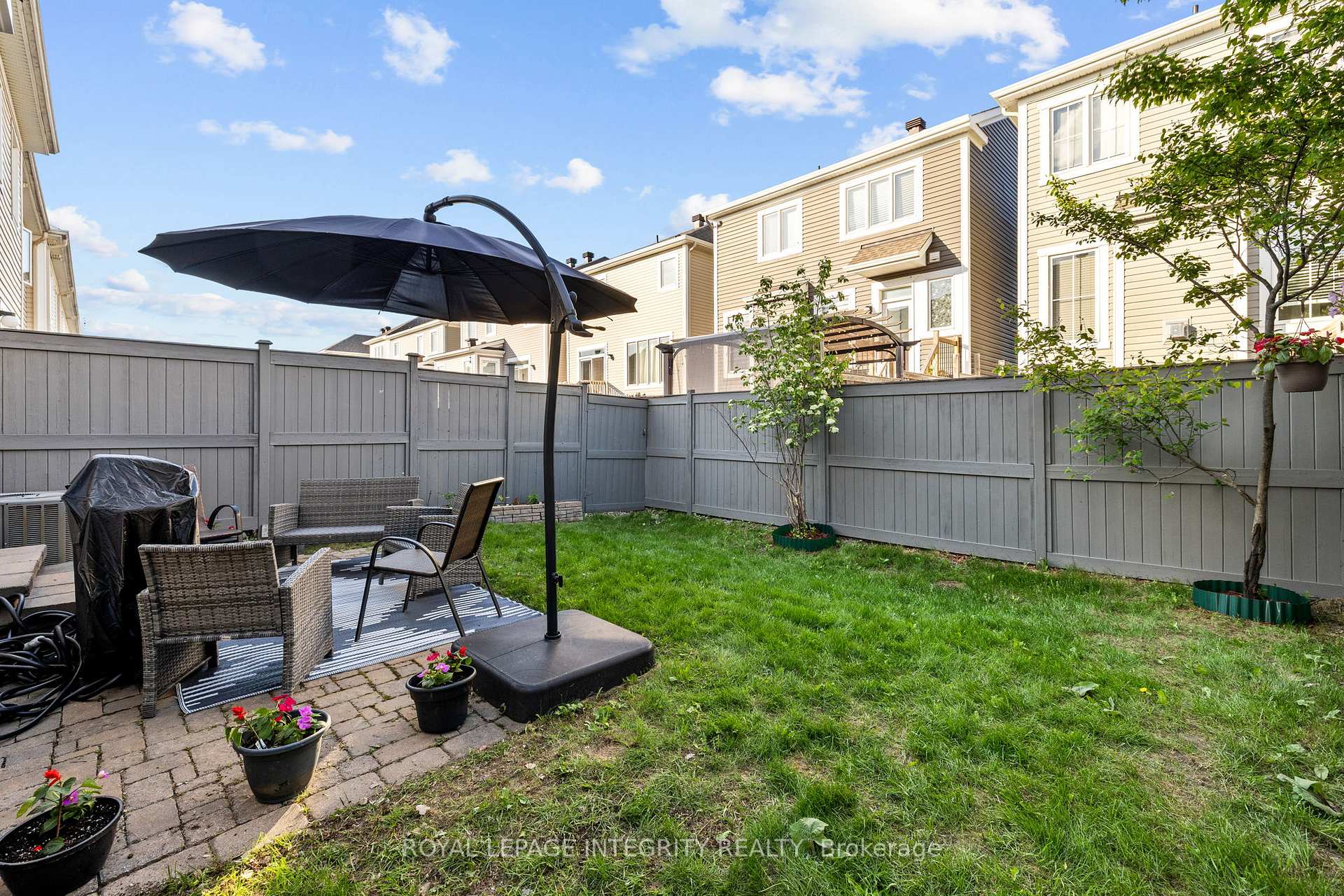 Photo 39 of 534 Meadowcreek Circle, Ottawa, Kanata - Emerald Meadows/Trailwest — HOMEH