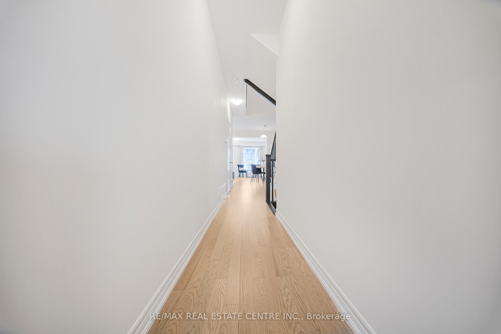 Photo 12 of 168 Beckview Drive, Kitchener — HOMEH