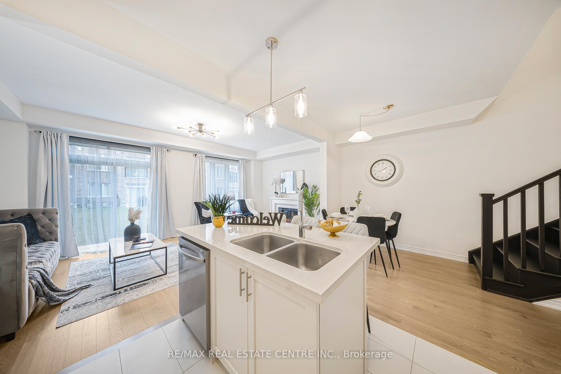 Photo 21 of 168 Beckview Drive, Kitchener — HOMEH