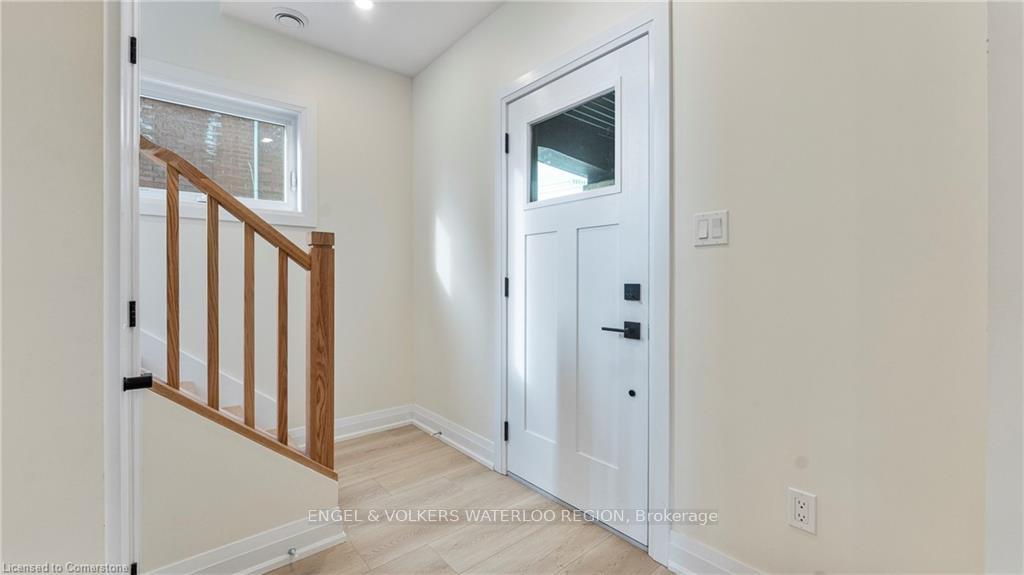 Photo 4 of 313 Duke Street E, Kitchener — HOMEH